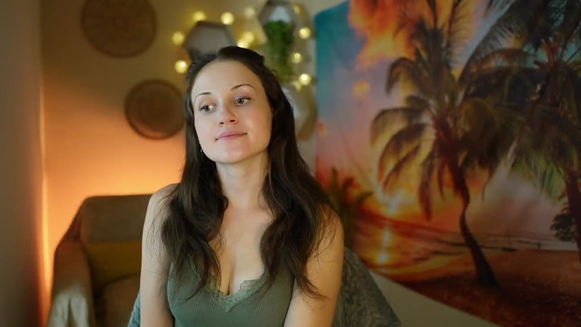 Gallery image thumbnail from Aubrey_Star's myfreecams stream on, 08/21/2024, 13:00 image 6 of 20