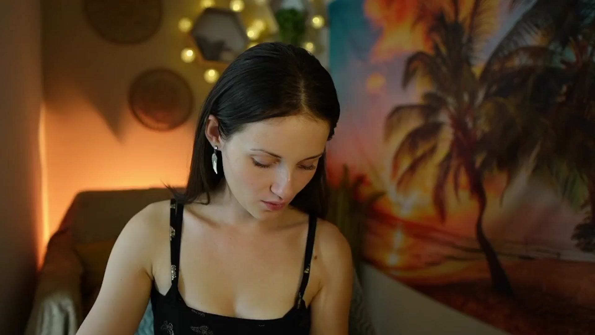 Gallery image thumbnail from Aubrey_Star's myfreecams stream on, 08/31/2024, 10:10 image 19 of 20