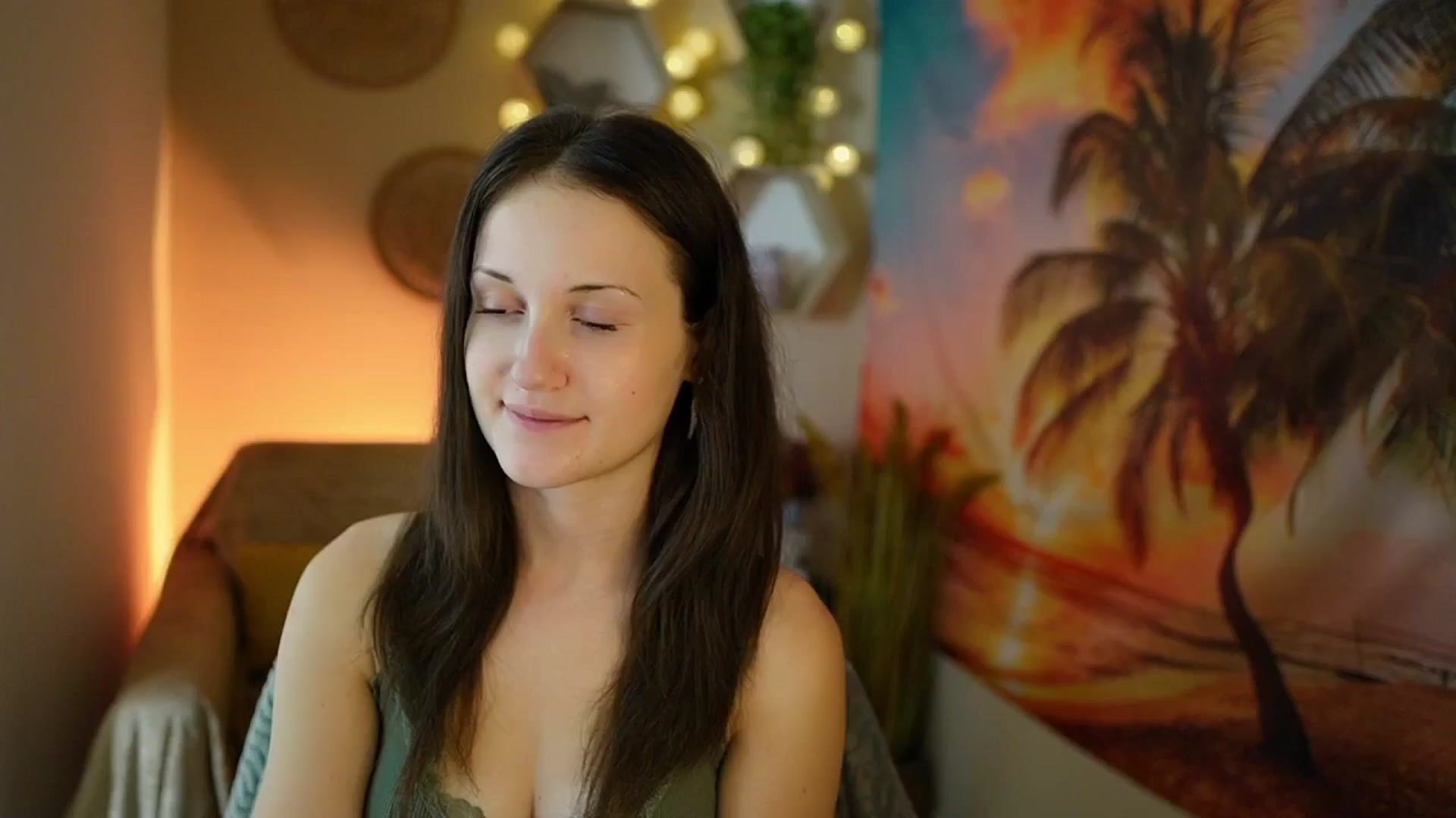 Gallery image thumbnail from Aubrey_Star's myfreecams stream on, 09/08/2024, 10:07 image 6 of 20