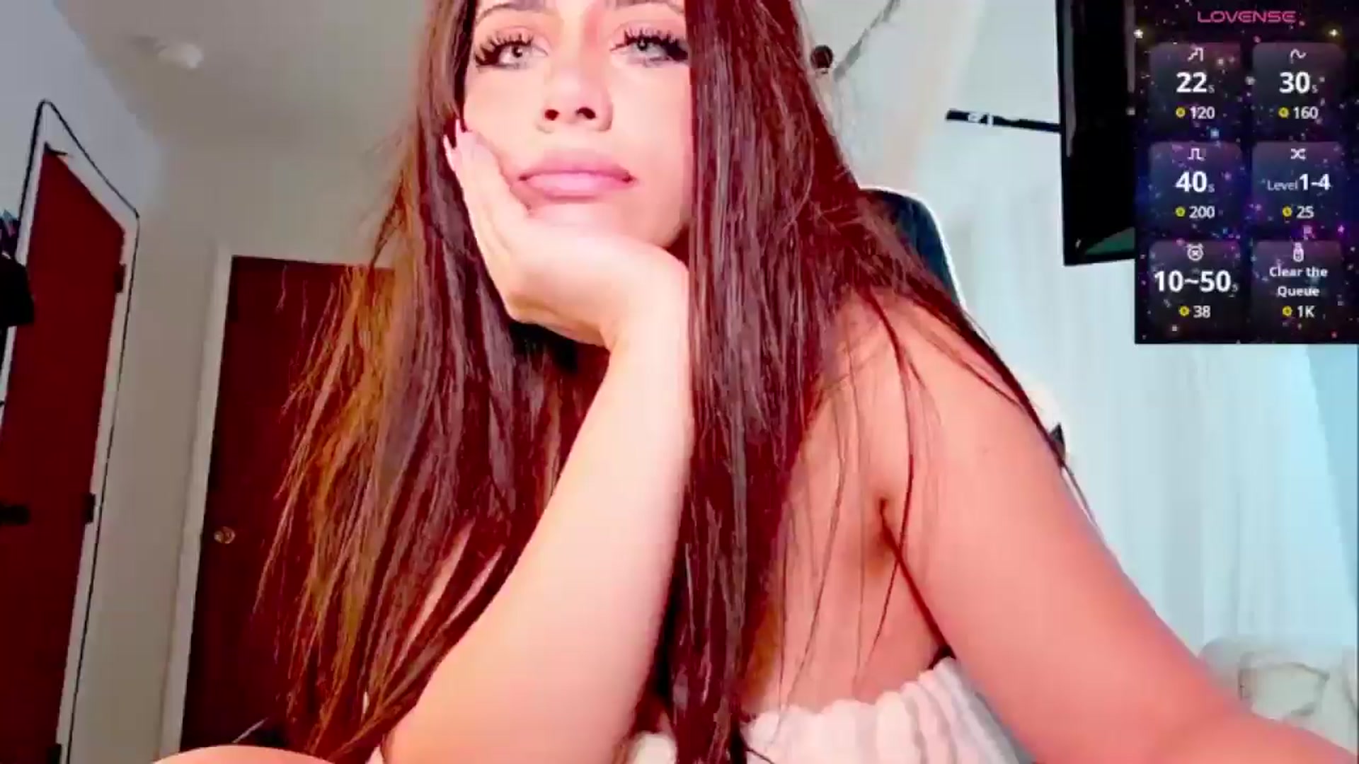 Gallery image thumbnail from Aubreyessex's myfreecams stream on, 03/23/2025, 09:25 image 20 of 20