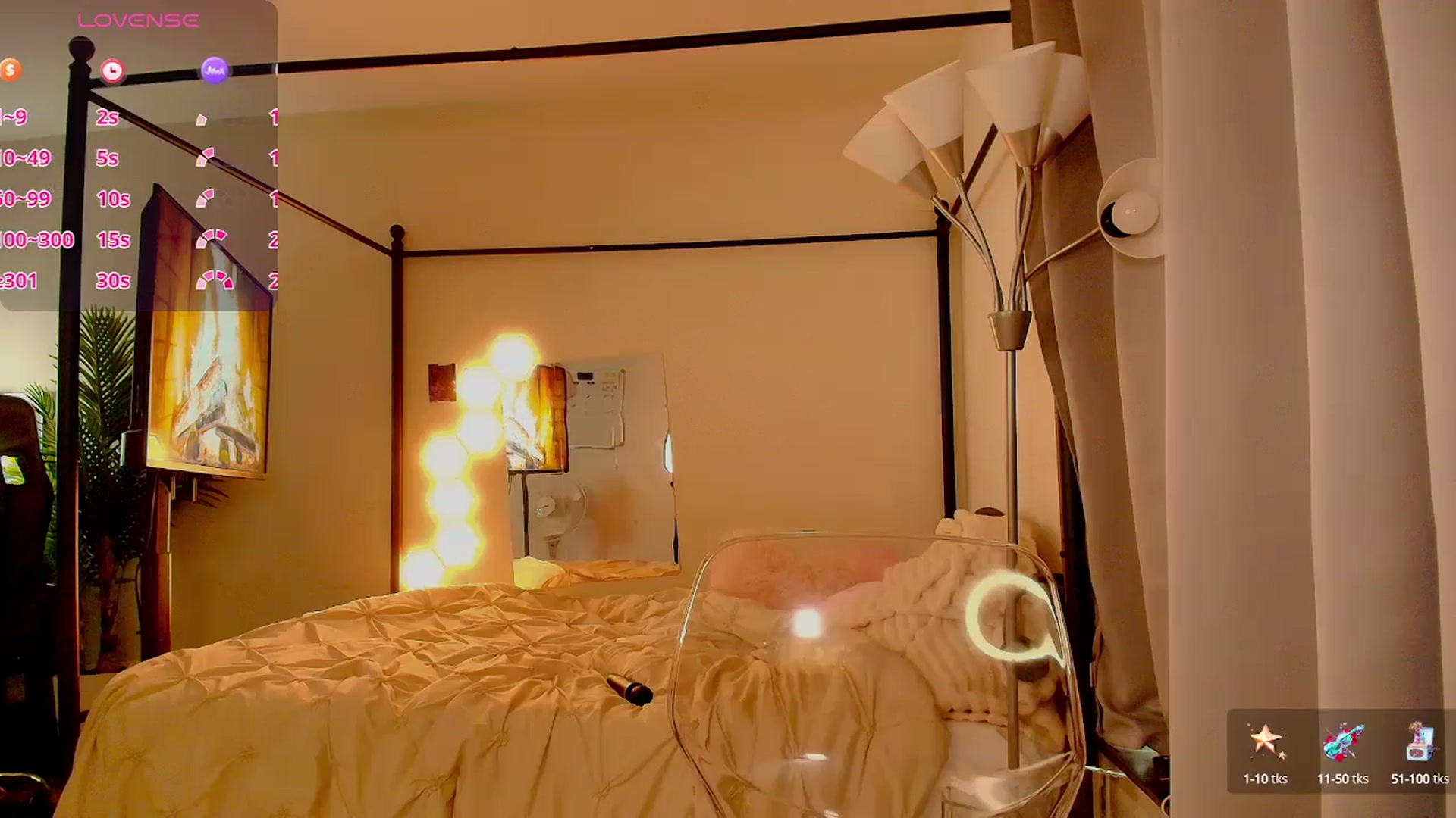 Gallery image thumbnail from Aubreyessex's myfreecams stream on, 04/19/2025, 14:17 image 17 of 20