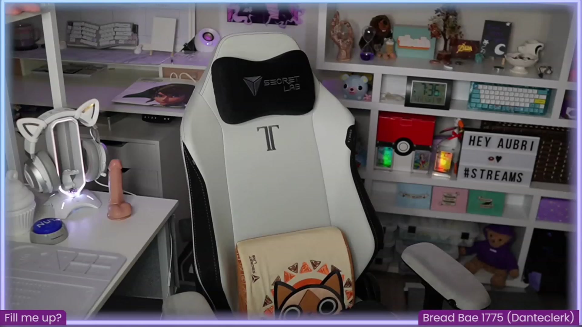 Gallery image thumbnail from AubriToffee's myfreecams stream on, 02/01/2023, 03:59 image 17 of 20