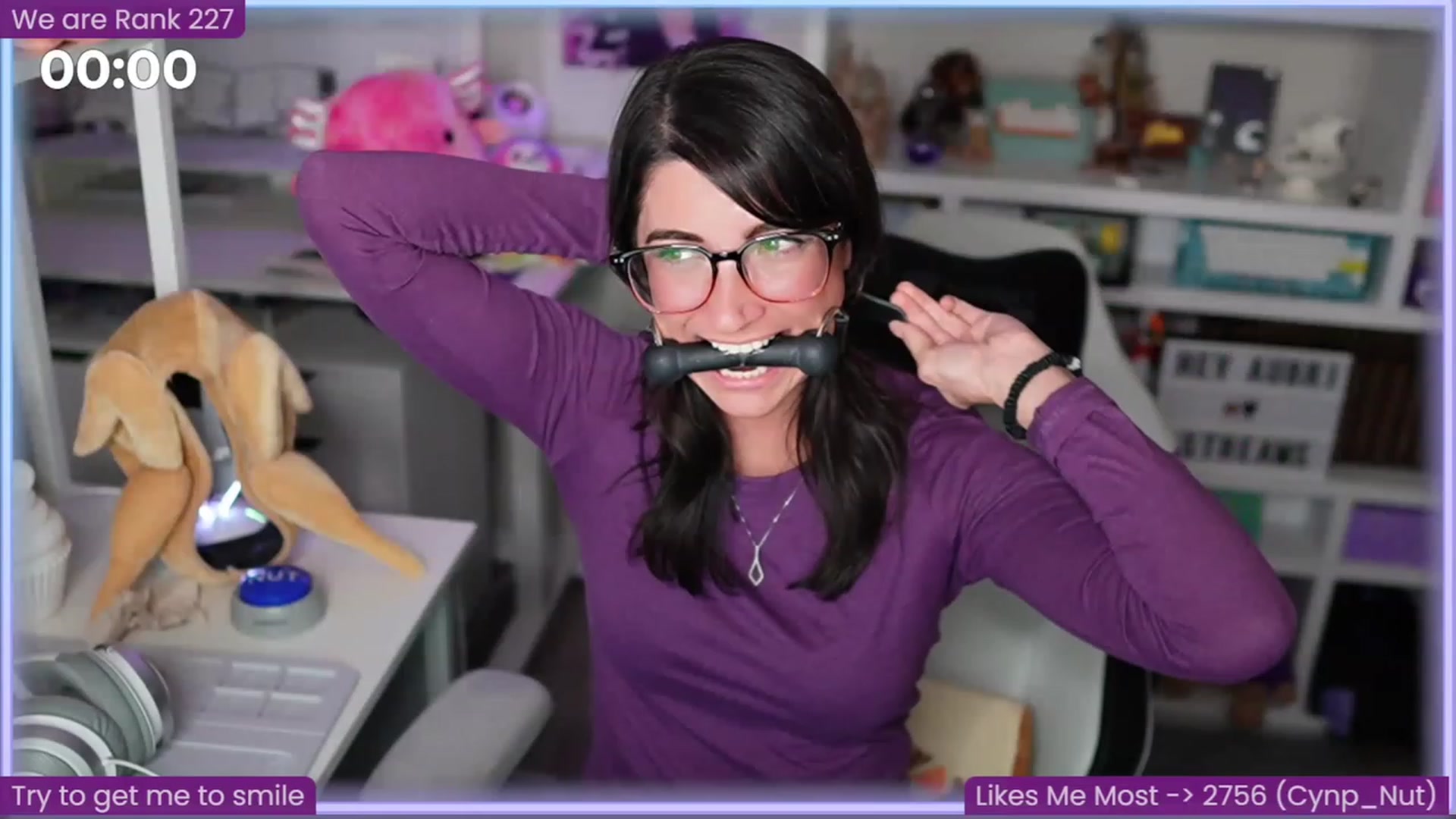 Gallery image thumbnail from AubriToffee's myfreecams stream on, 02/15/2023, 02:50 image 1 of 20