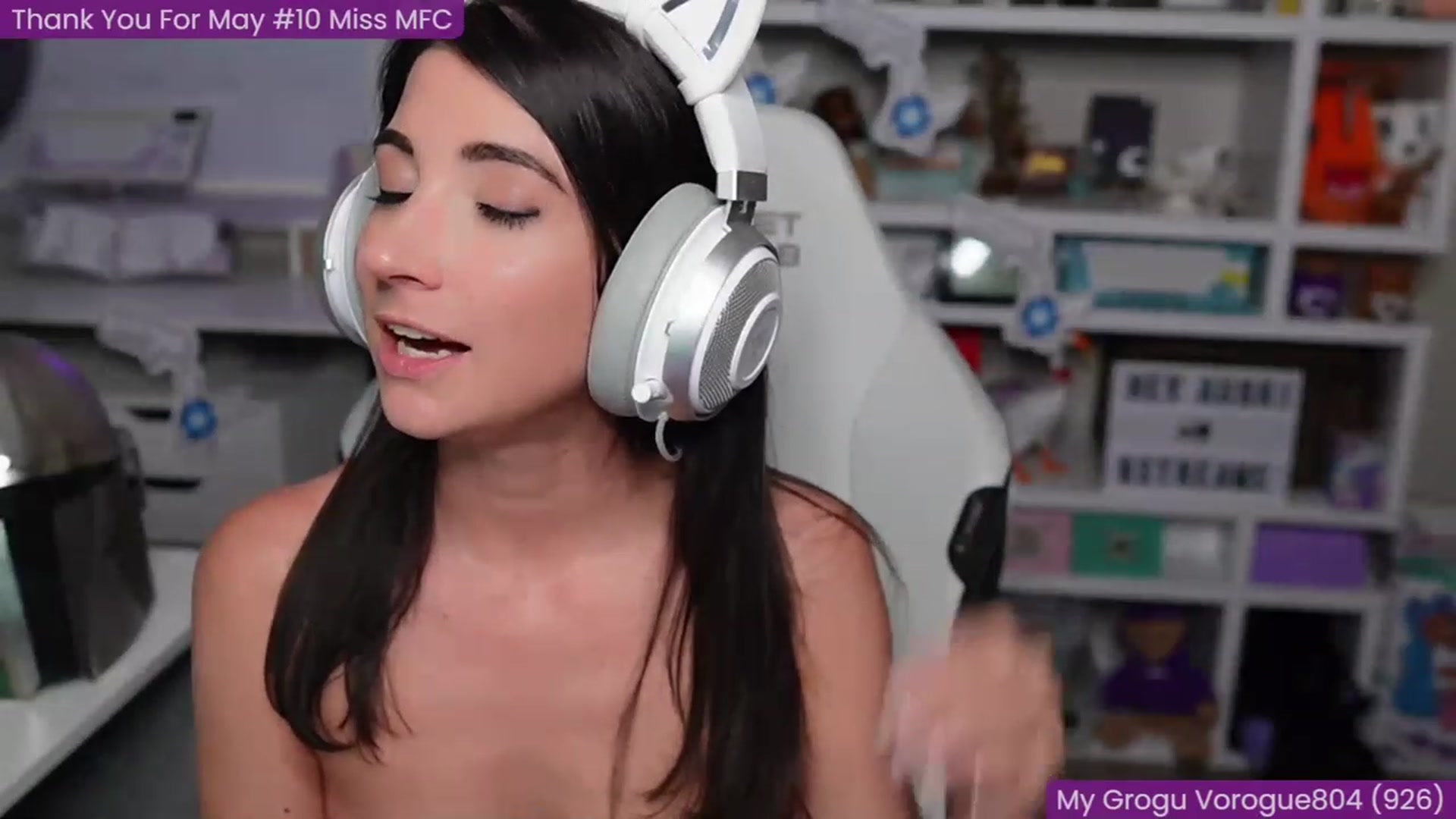 Gallery image thumbnail from AubriToffee's myfreecams stream on, 06/14/2023, 04:39 image 6 of 20