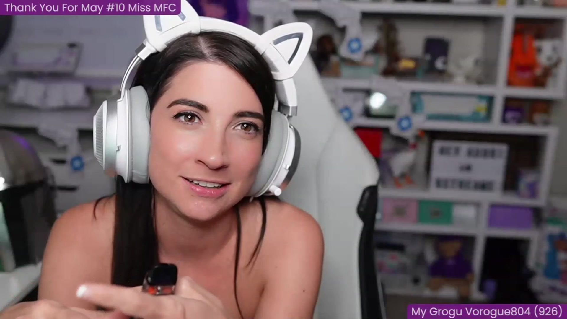 Gallery image thumbnail from AubriToffee's myfreecams stream on, 06/14/2023, 04:39 image 18 of 20