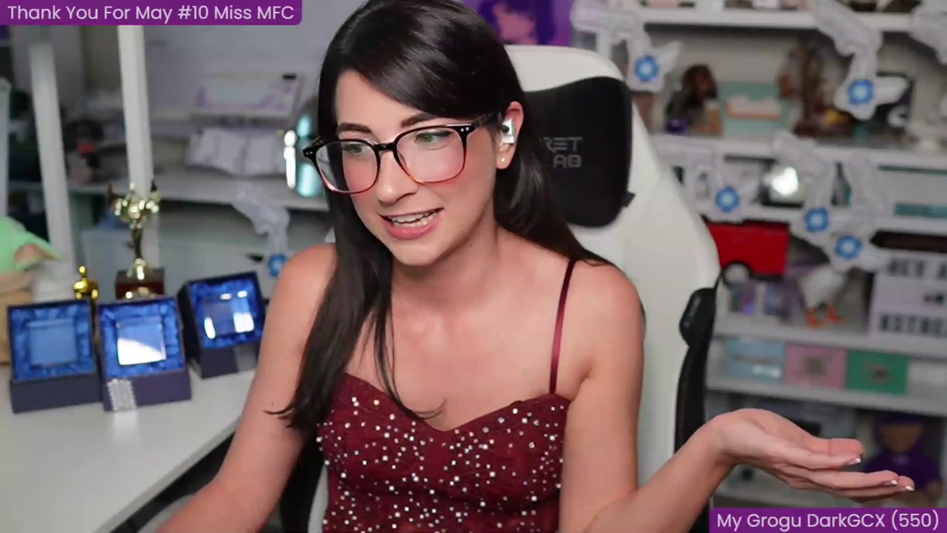 Gallery image thumbnail from AubriToffee's myfreecams stream on, 06/20/2023, 03:23 image 9 of 20
