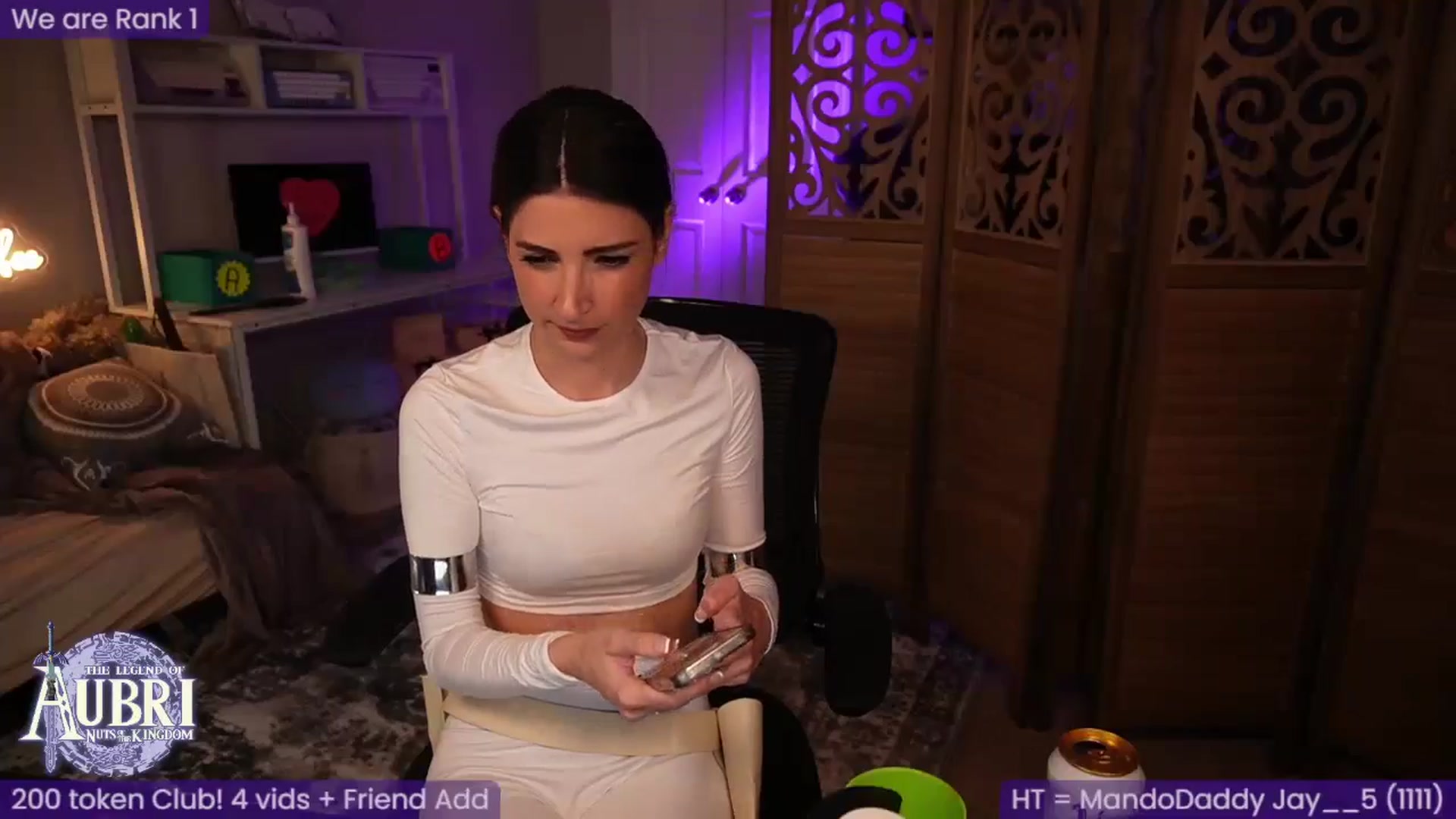 Gallery image thumbnail from AubriToffee's myfreecams stream on, 05/05/2024, 03:58 image 15 of 20