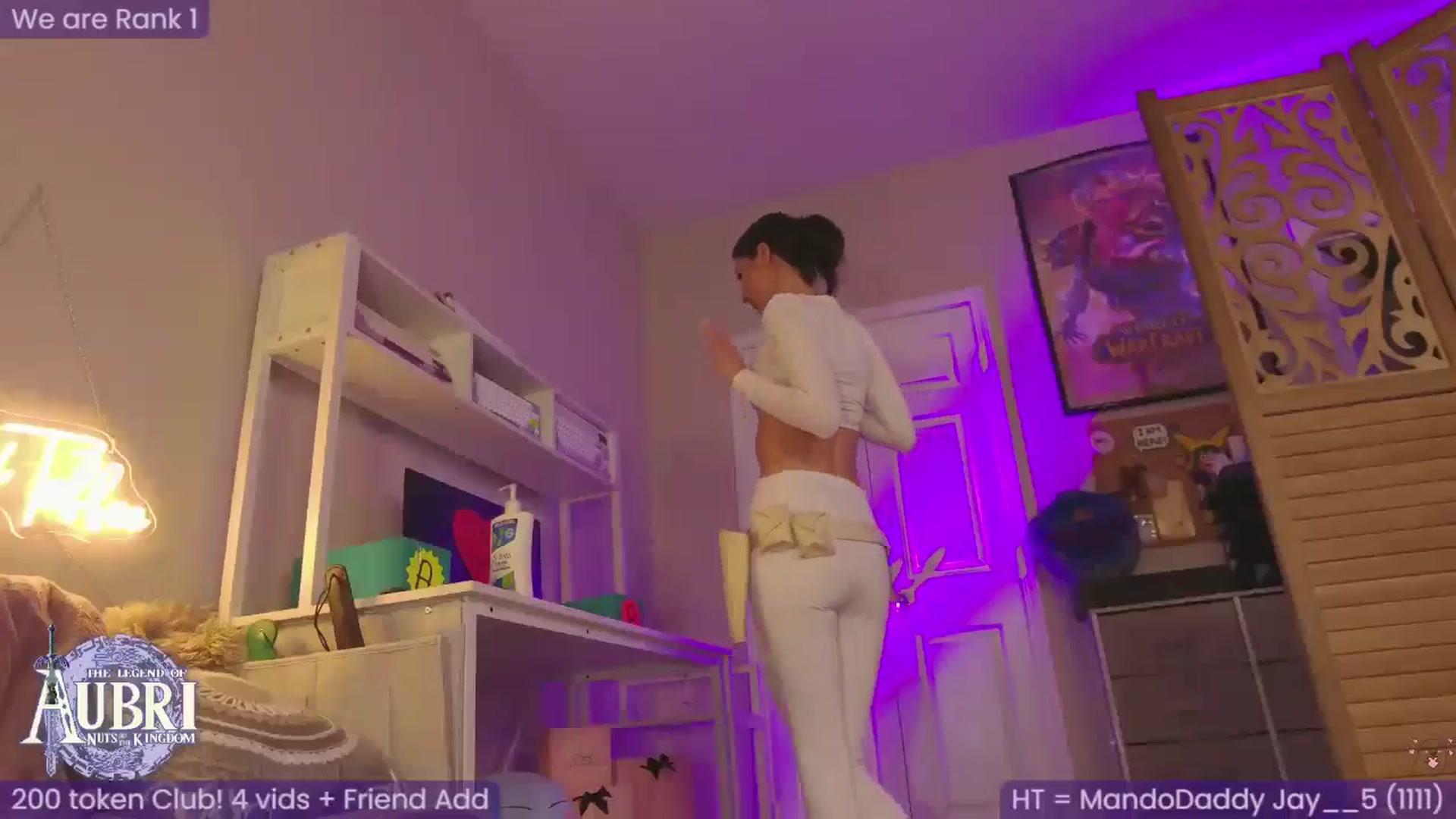 Gallery image thumbnail from AubriToffee's myfreecams stream on, 05/05/2024, 03:58 image 17 of 20