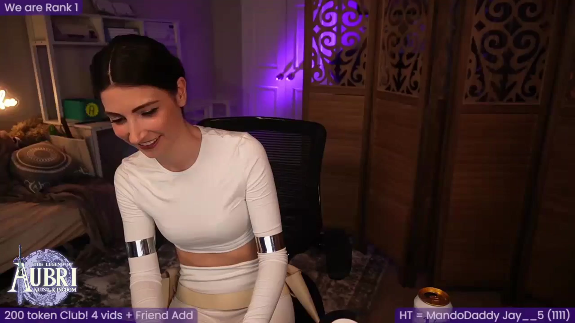 Gallery image thumbnail from AubriToffee's myfreecams stream on, 05/05/2024, 03:58 image 10 of 20