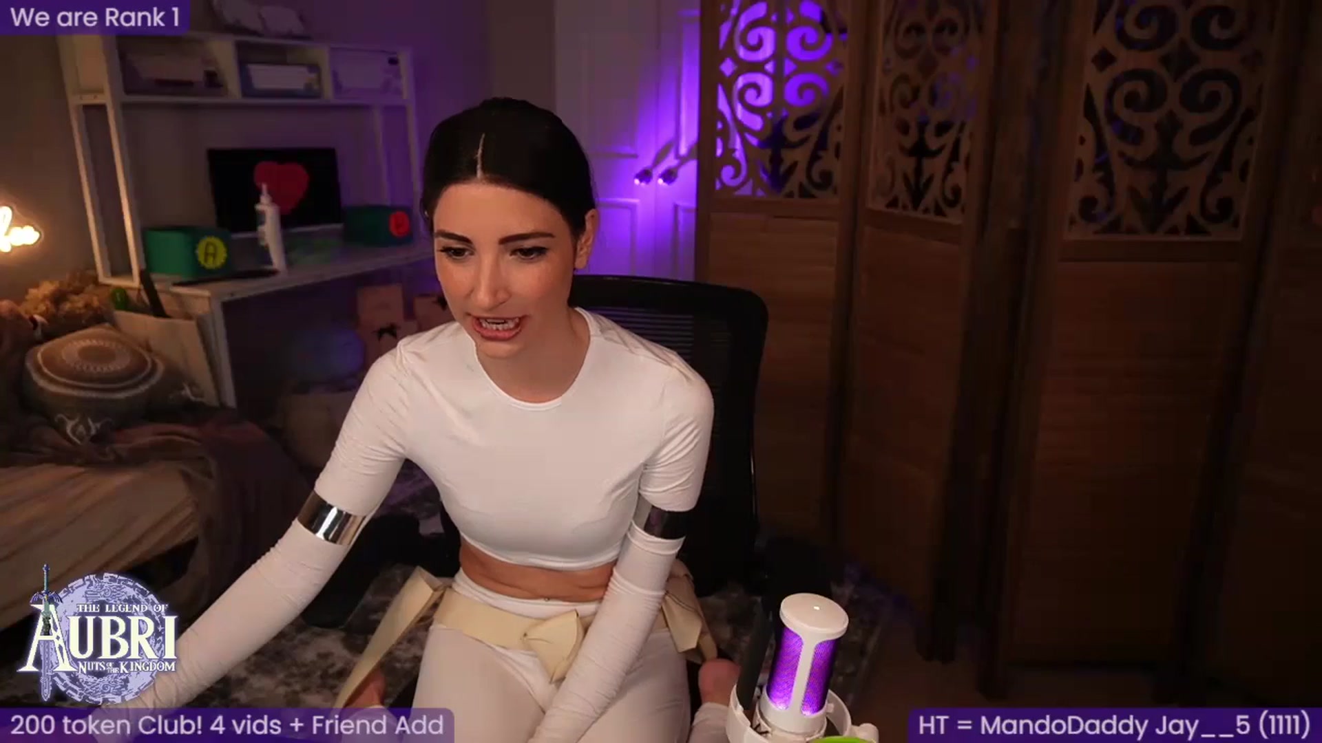 Gallery image thumbnail from AubriToffee's myfreecams stream on, 05/05/2024, 03:58 image 3 of 20