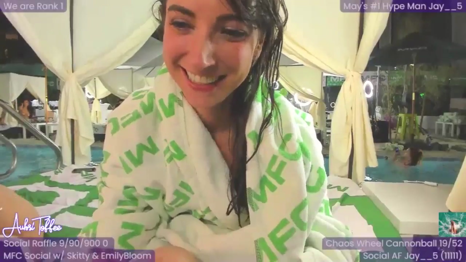 Gallery image thumbnail from AubriToffee's myfreecams stream on, 05/21/2024, 07:04 image 14 of 20