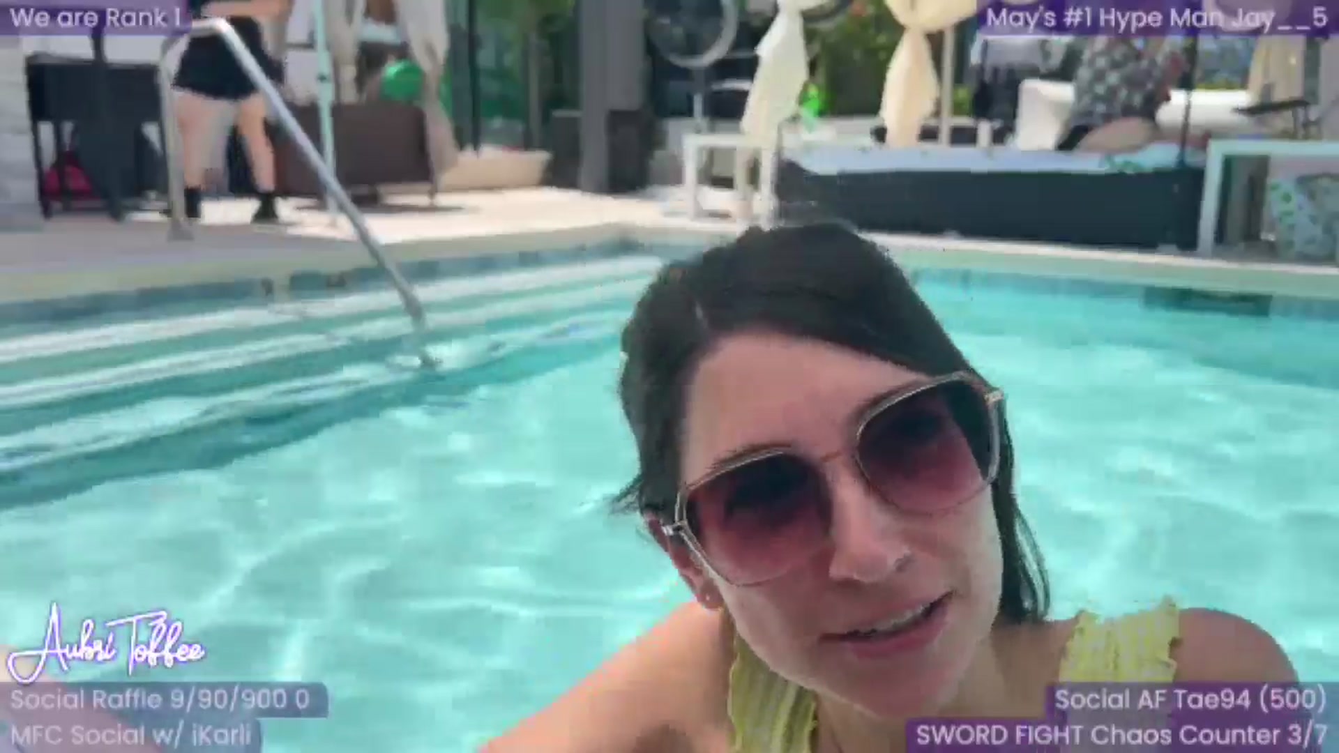 Gallery image thumbnail from AubriToffee's myfreecams stream on, 05/22/2024, 20:53 image 19 of 20