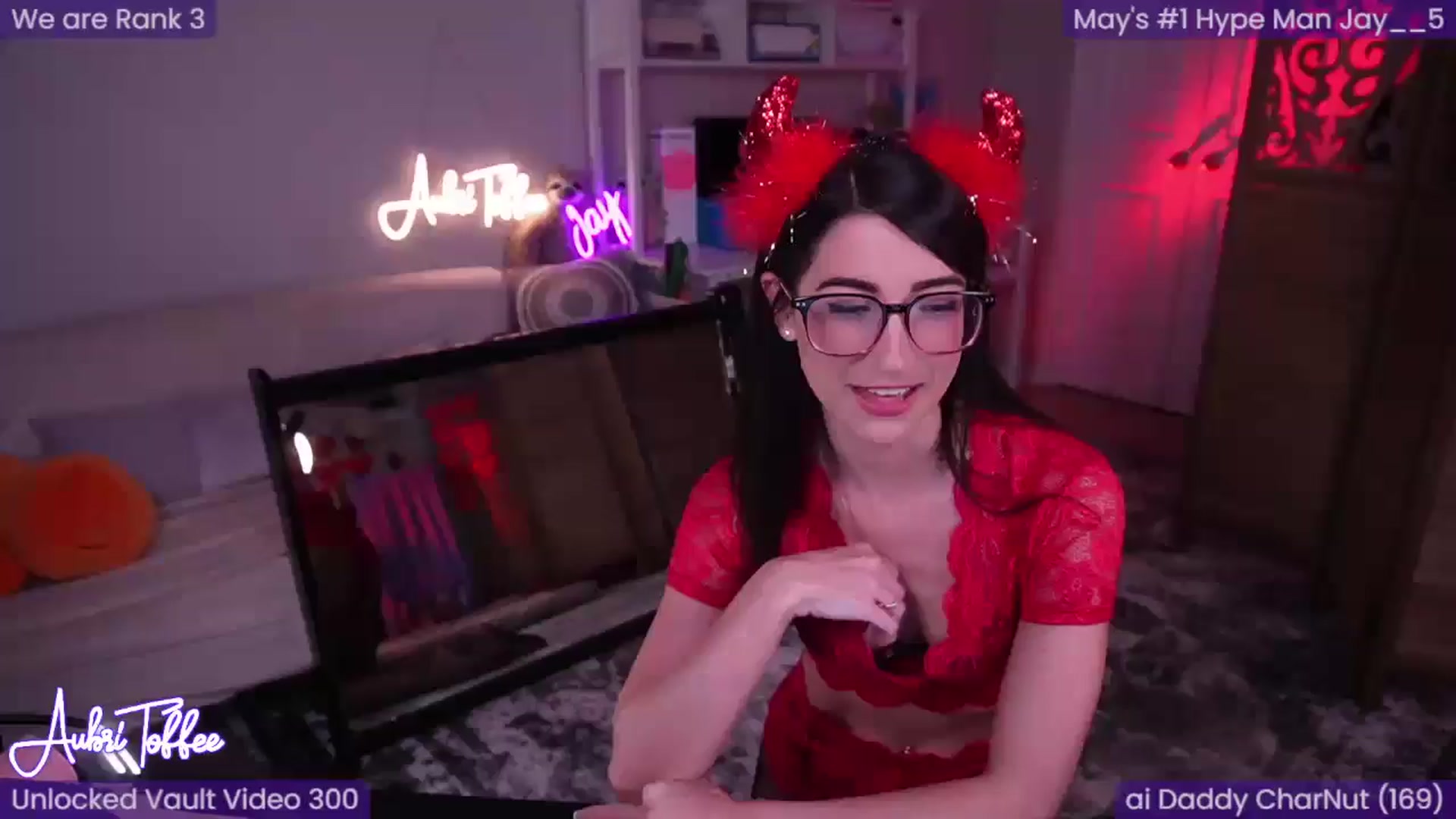 Gallery image thumbnail from AubriToffee's myfreecams stream on, 05/27/2024, 04:12 image 1 of 20