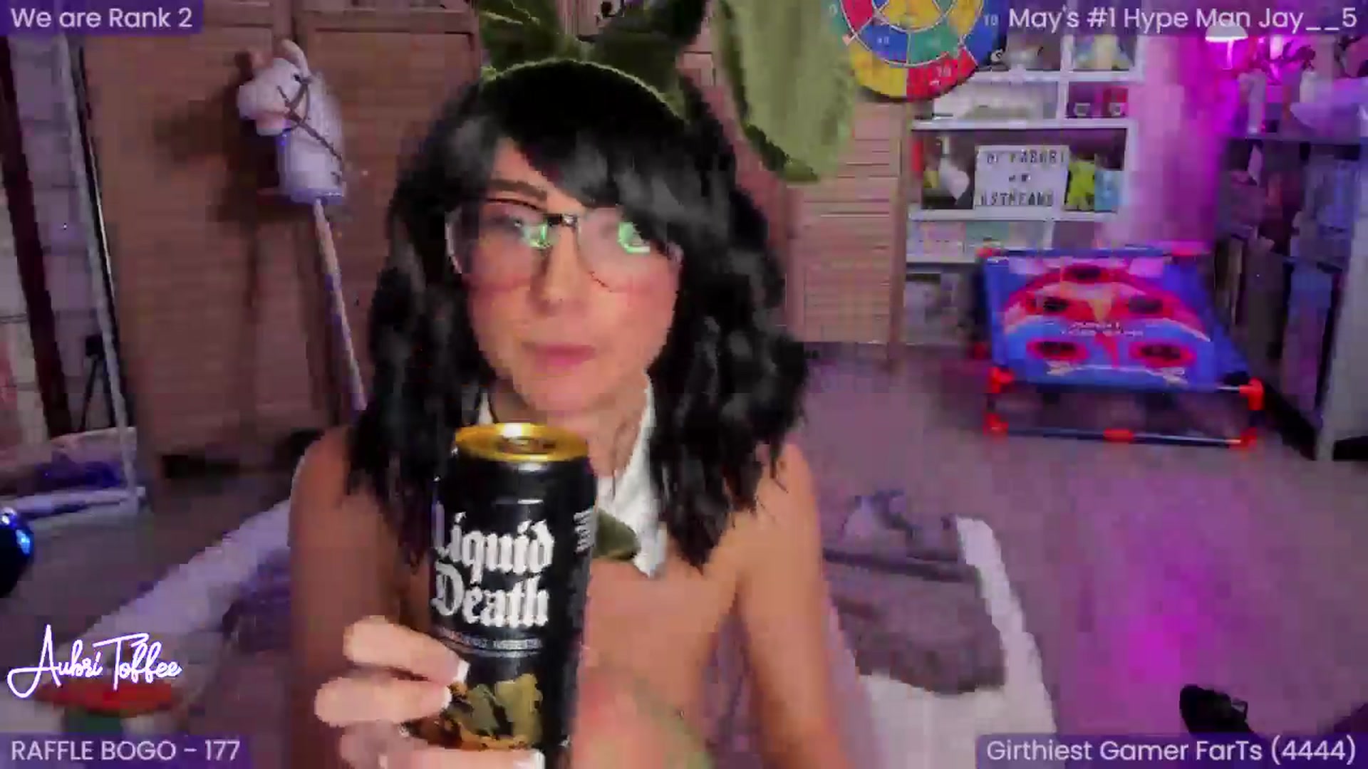 Gallery image thumbnail from AubriToffee's myfreecams stream on, 05/31/2024, 05:35 image 17 of 20