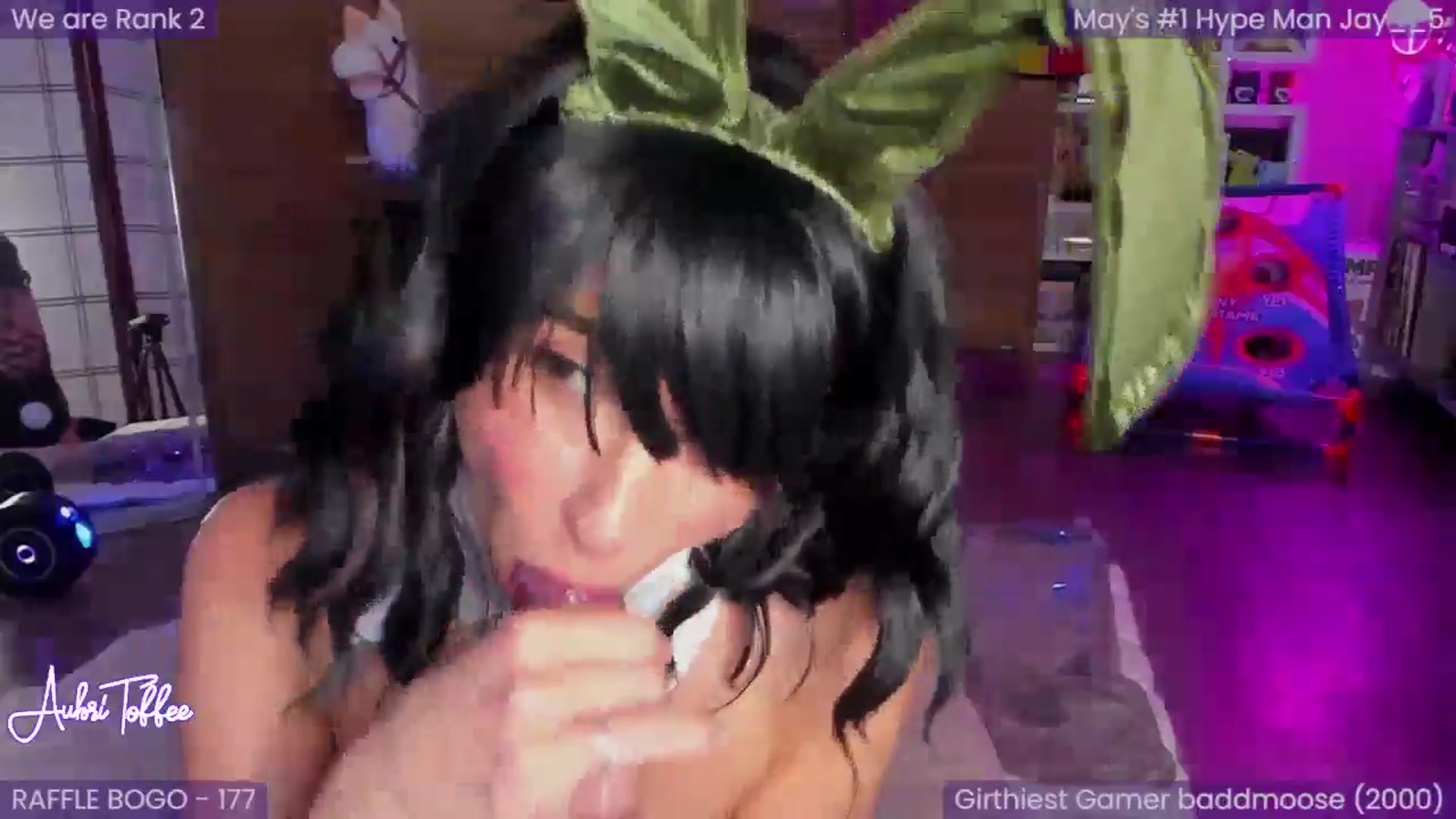 Gallery image thumbnail from AubriToffee's myfreecams stream on, 05/31/2024, 05:35 image 3 of 20