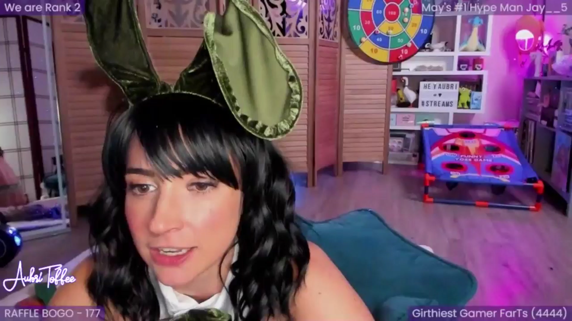 Gallery image thumbnail from AubriToffee's myfreecams stream on, 05/31/2024, 06:32 image 2 of 20