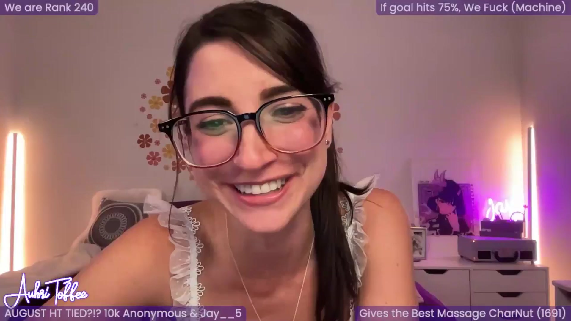 Gallery image thumbnail from AubriToffee's myfreecams stream on, 08/31/2024, 06:12 image 3 of 20
