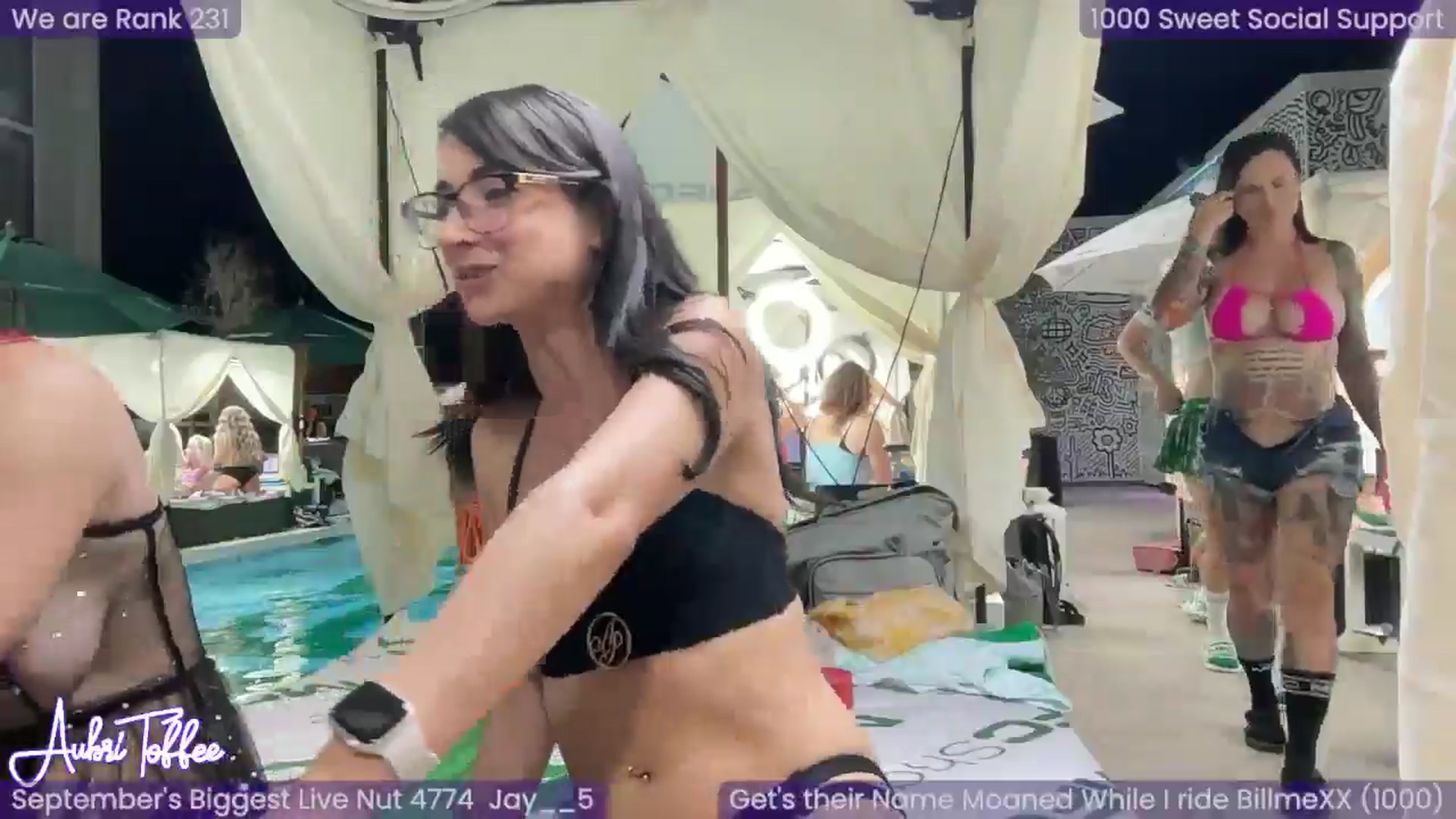 Gallery image thumbnail from AubriToffee's myfreecams stream on, 09/24/2024, 07:20 image 2 of 20