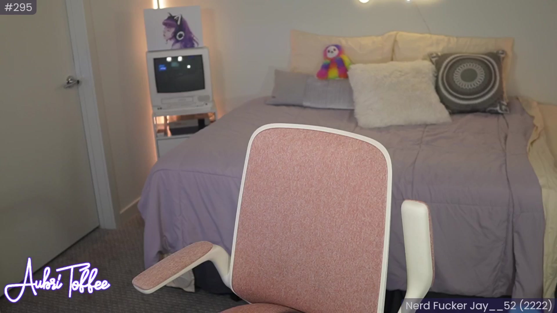 Gallery image thumbnail from AubriToffee's myfreecams stream on, 03/26/2025, 06:12 image 13 of 20