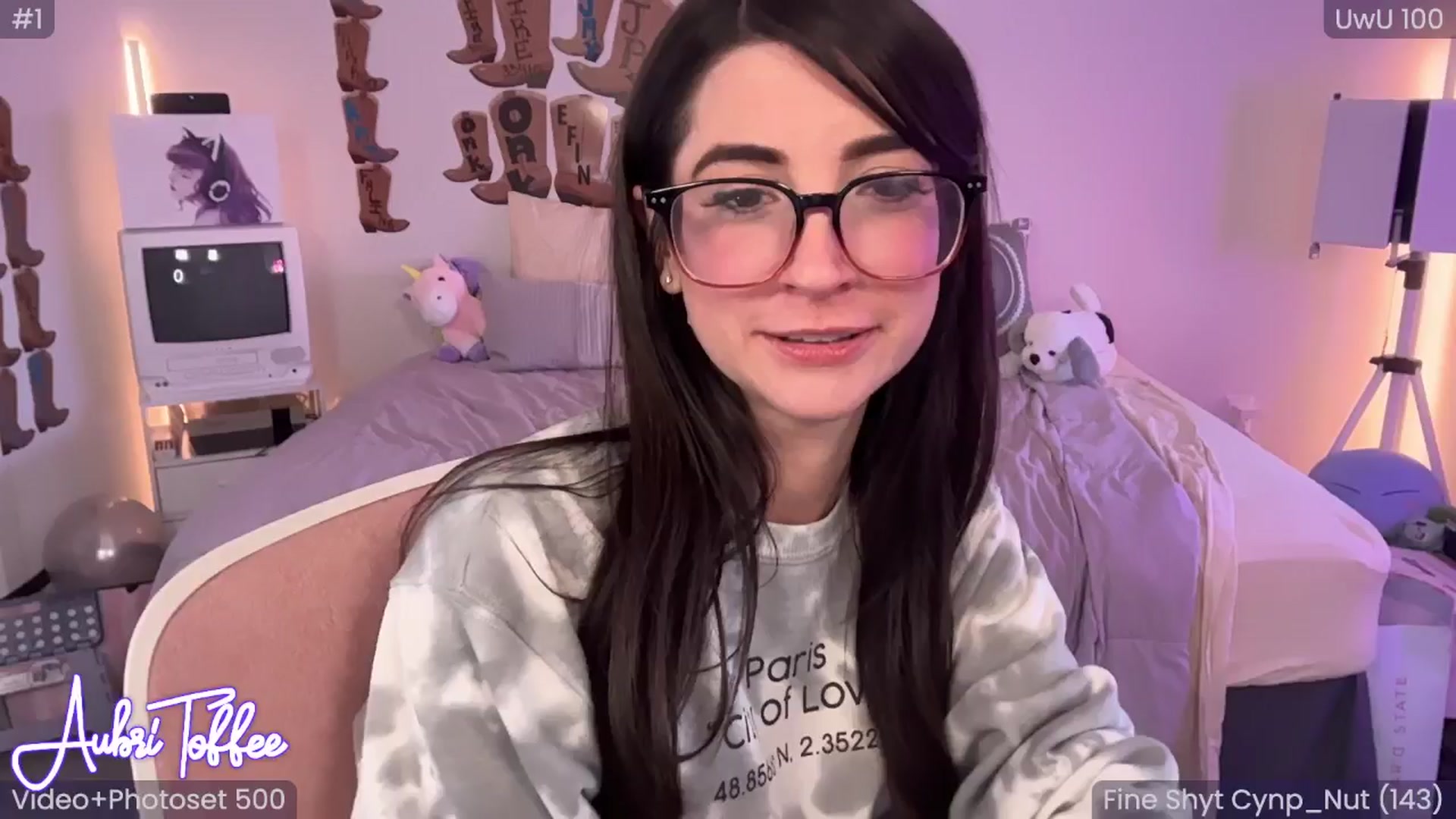 Gallery image thumbnail from AubriToffee's myfreecams stream on, 05/25/2025, 03:13 image 4 of 20