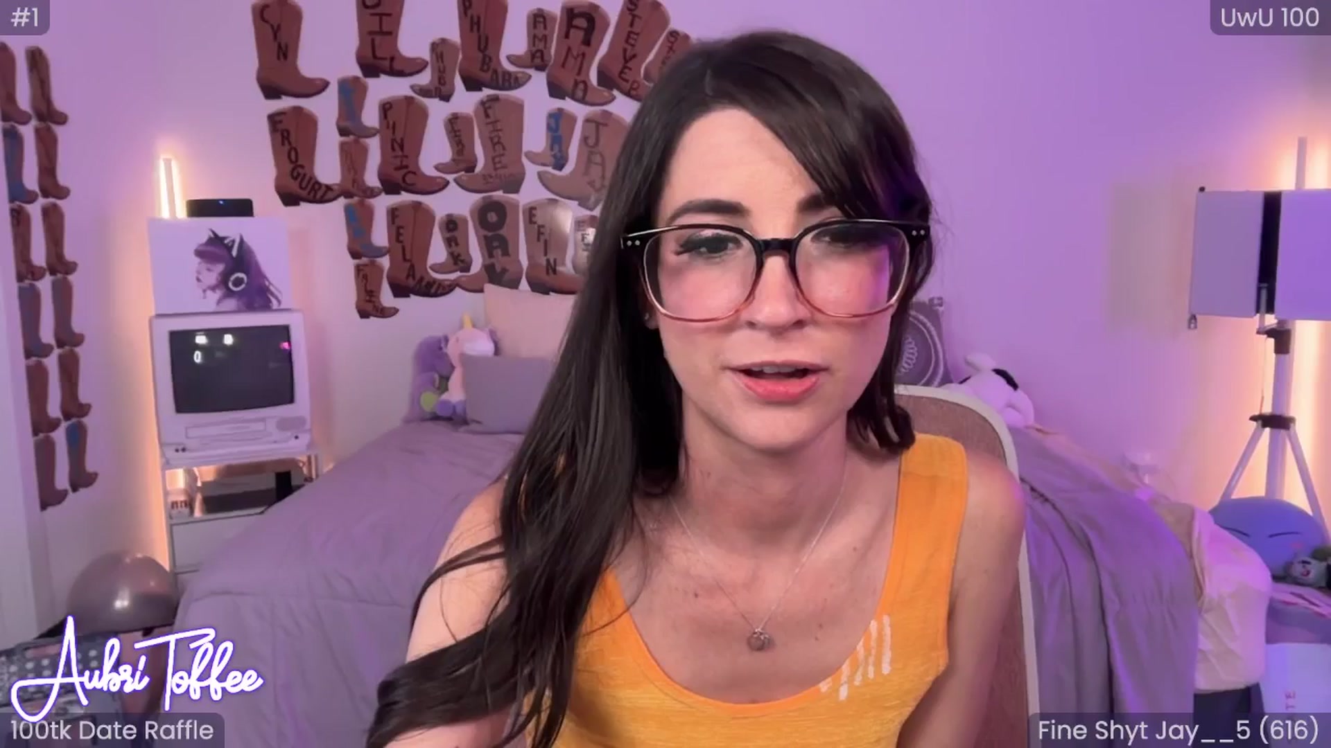 Gallery image thumbnail from AubriToffee's myfreecams stream on, 05/28/2025, 03:36 image 10 of 20