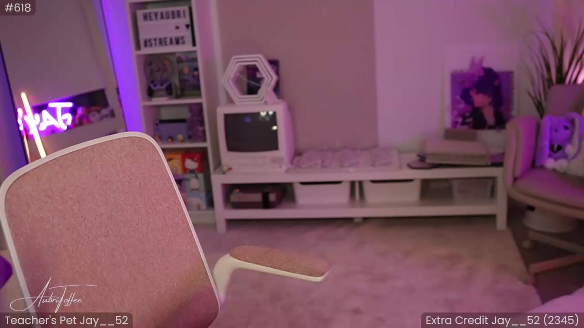 Gallery image thumbnail from AubriToffee's myfreecams stream on, 08/15/2026, 05:45 image 7 of 20