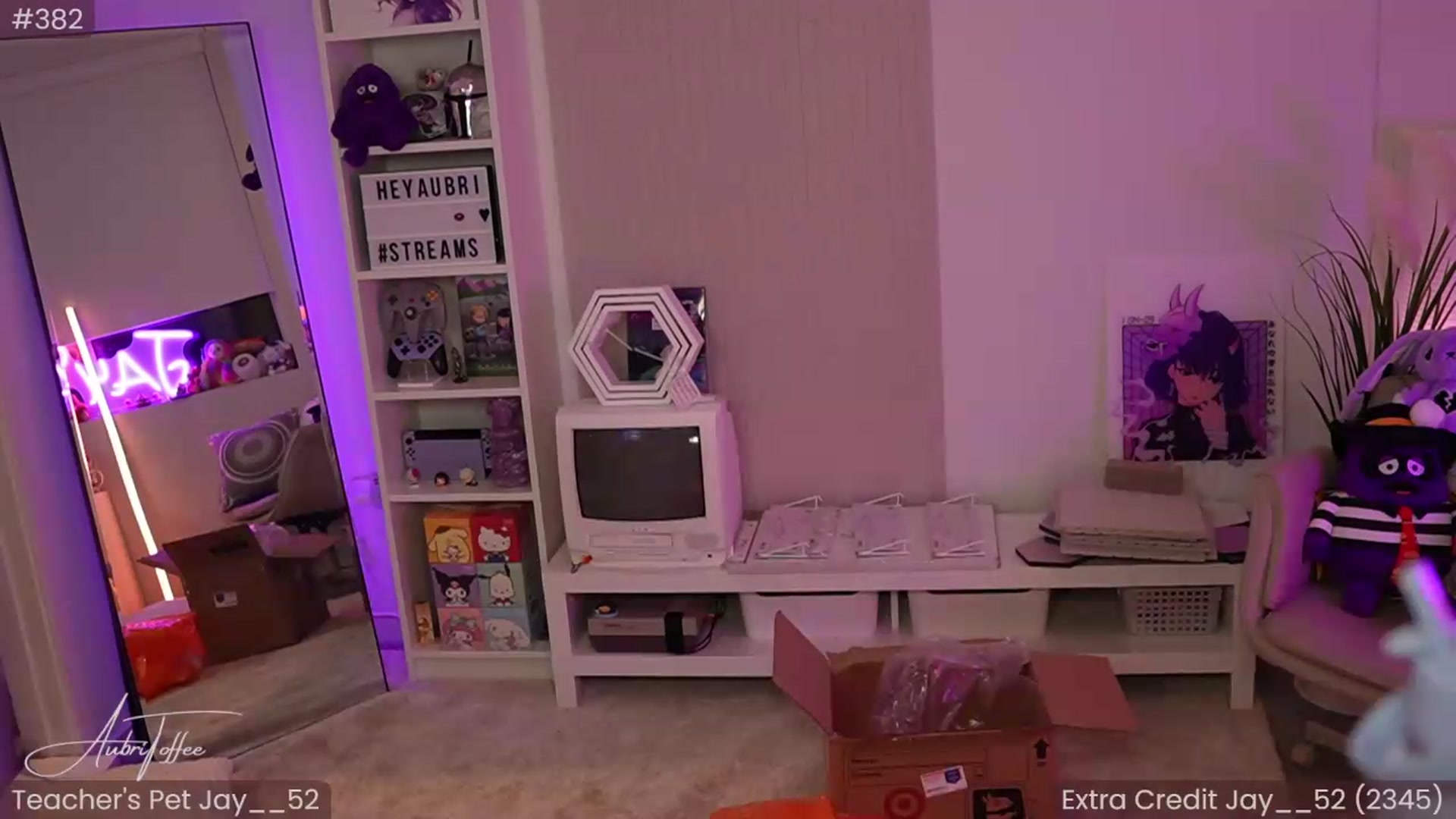 Gallery image thumbnail from AubriToffee's myfreecams stream on, 08/15/2026, 06:35 image 16 of 20