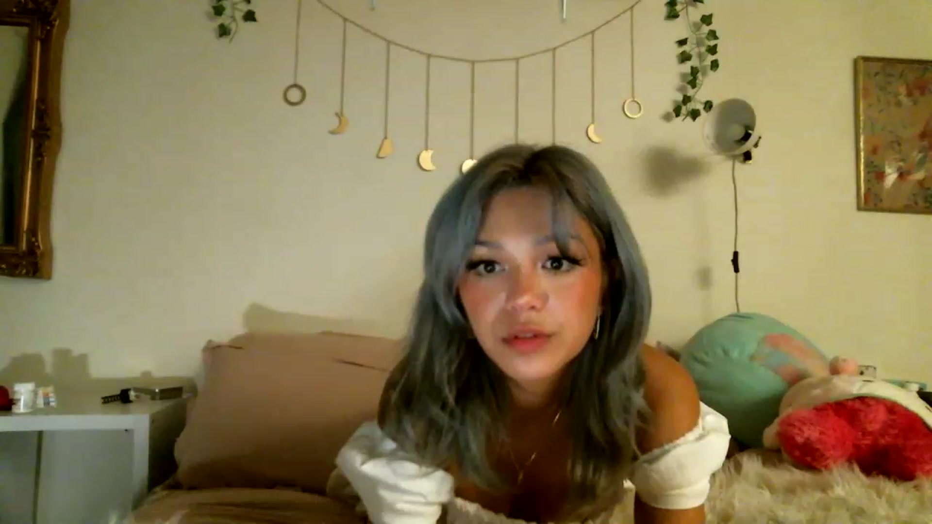 Gallery image thumbnail from AudPrincess's myfreecams stream on, 12/03/2022, 07:50 image 14 of 20