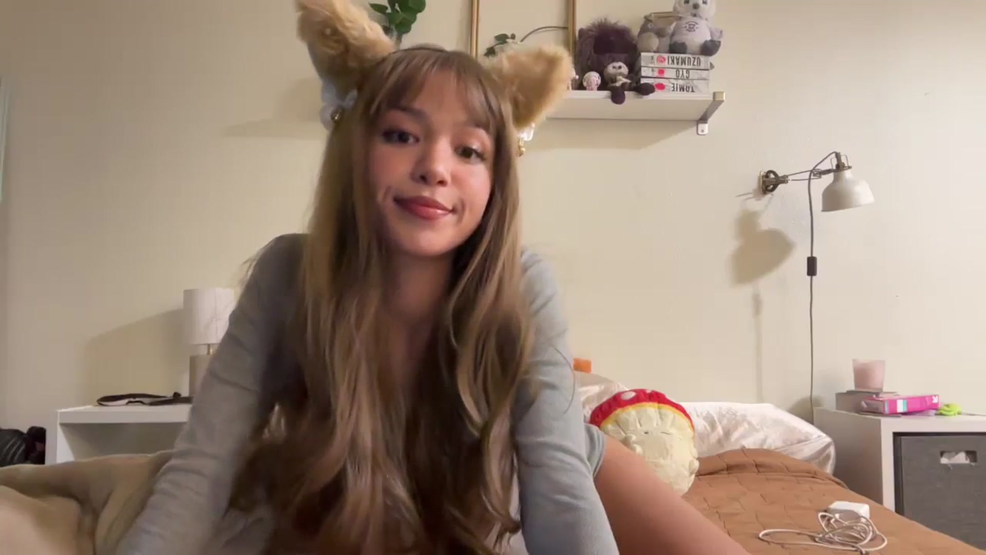 Gallery image thumbnail from AudPrincess's myfreecams stream on, 03/09/2024, 03:00 image 4 of 20