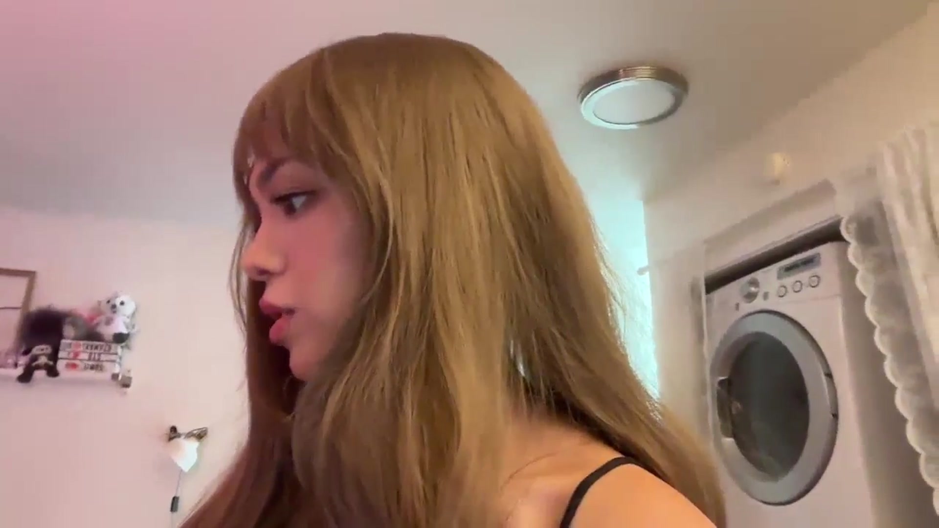 Gallery image thumbnail from AudPrincess's myfreecams stream on, 06/25/2024, 02:28 image 6 of 20