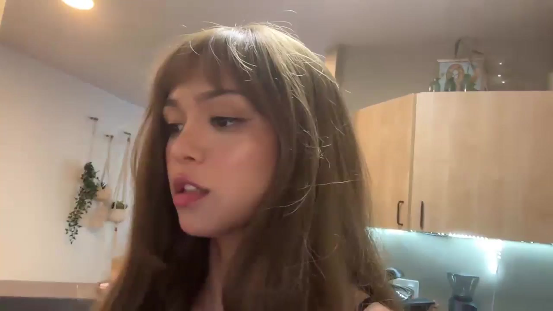 Gallery image thumbnail from AudPrincess's myfreecams stream on, 06/25/2024, 02:28 image 3 of 20