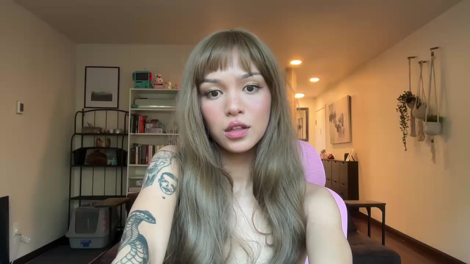 Gallery image thumbnail from AudPrincess's myfreecams stream on, 06/25/2024, 02:28 image 19 of 20