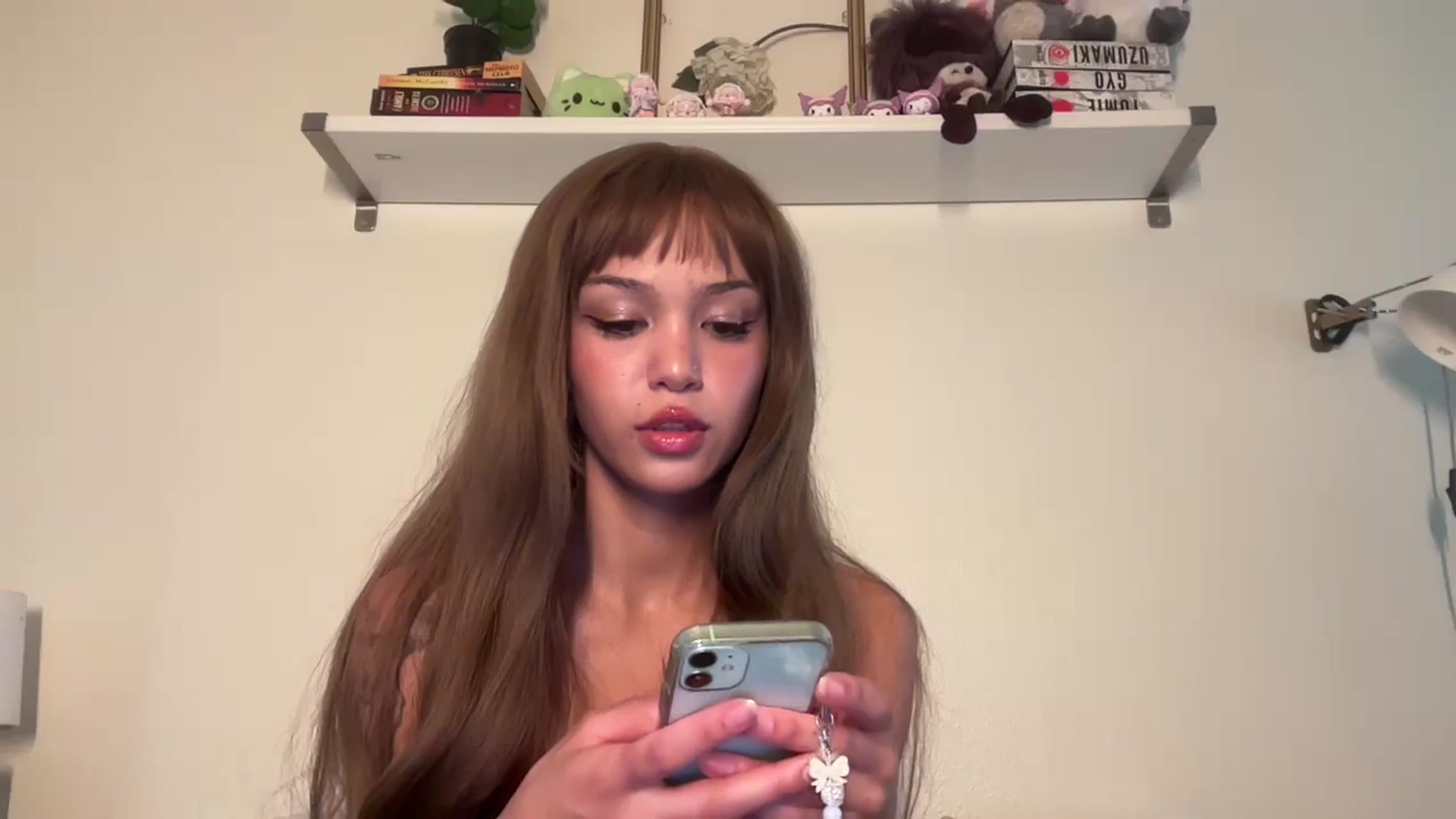 Gallery image thumbnail from AudPrincess's myfreecams stream on, 06/29/2024, 03:30 image 6 of 20