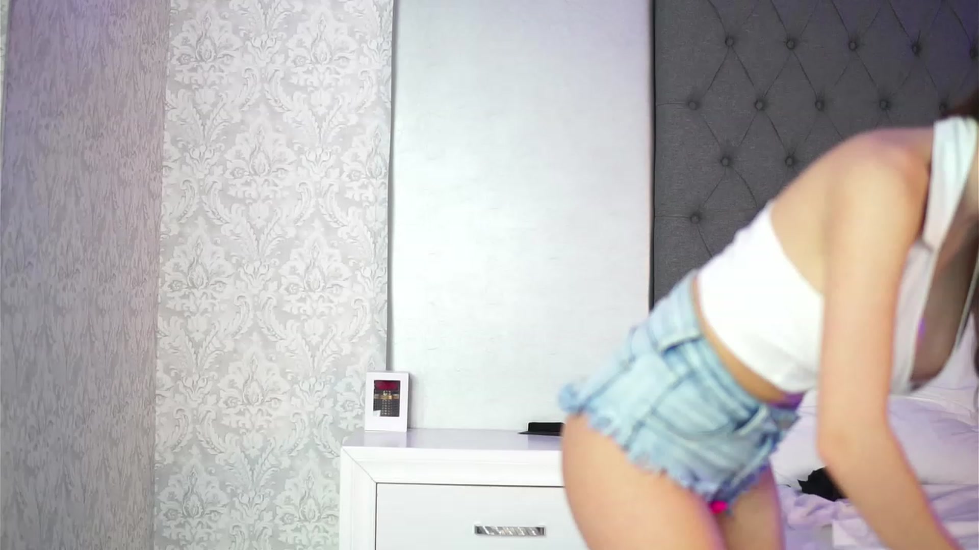 Gallery image thumbnail from AudreyRyen's myfreecams stream on, 11/18/2022, 17:30 image 13 of 20
