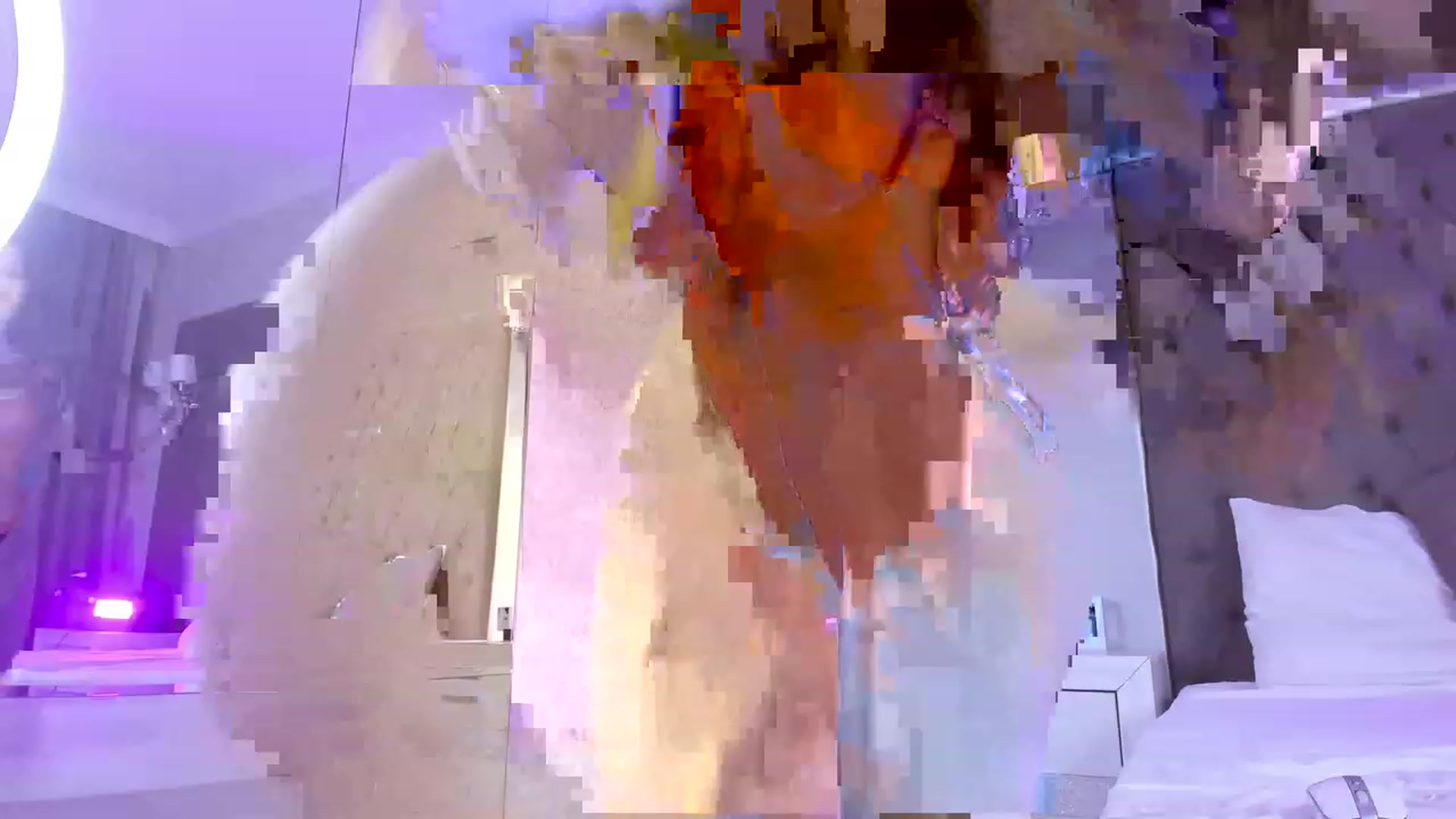 Gallery image thumbnail from AudreyRyen's myfreecams stream on, 12/12/2022, 17:24 image 13 of 20