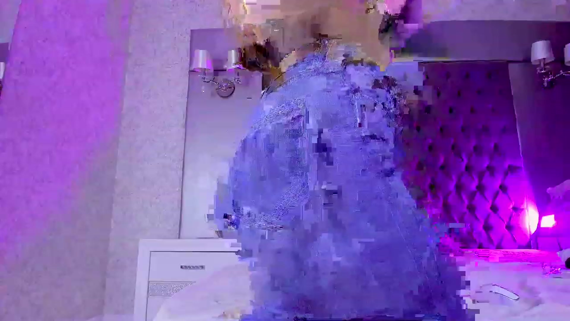 Gallery image thumbnail from AudreyRyen's myfreecams stream on, 12/24/2022, 15:02 image 14 of 20