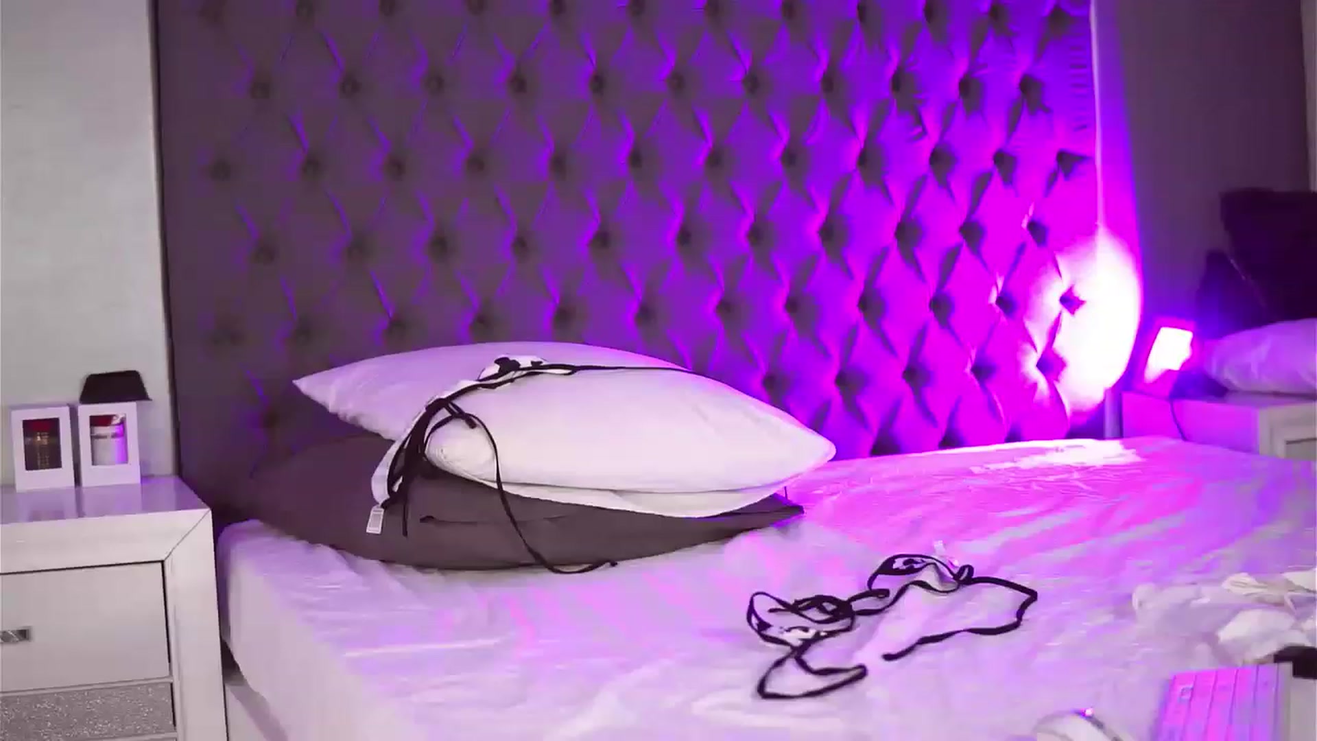 Gallery image thumbnail from AudreyRyen's myfreecams stream on, 02/03/2023, 16:44 image 19 of 20