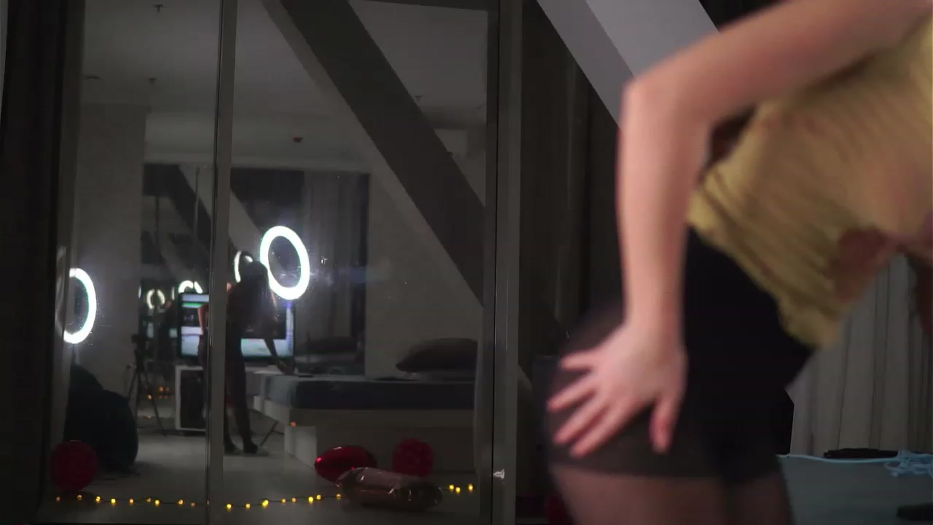 Gallery image thumbnail from AudreyRyen's myfreecams stream on, 03/03/2023, 18:13 image 5 of 20
