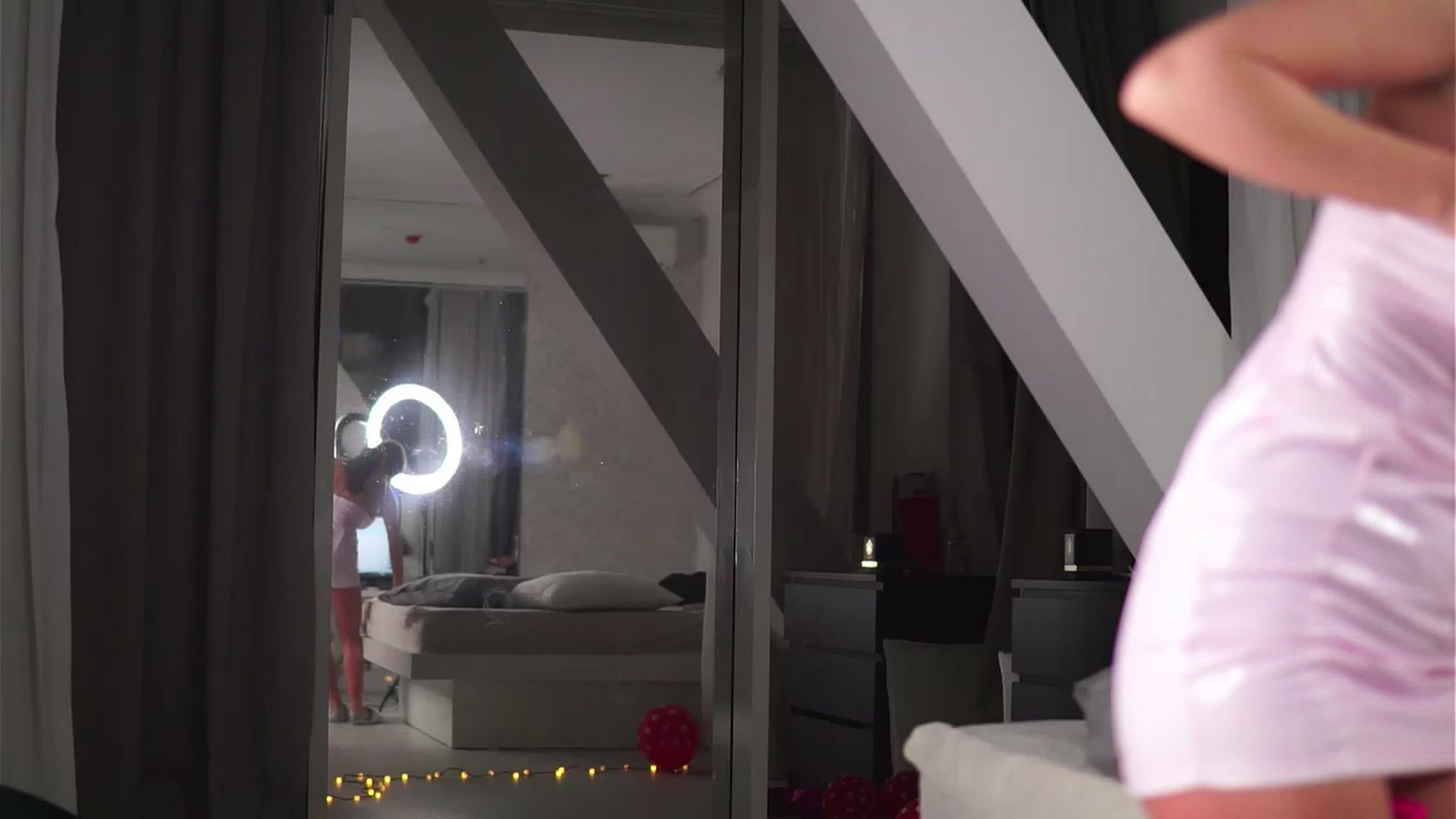 Gallery image thumbnail from AudreyRyen's myfreecams stream on, 03/07/2023, 20:34 image 12 of 20
