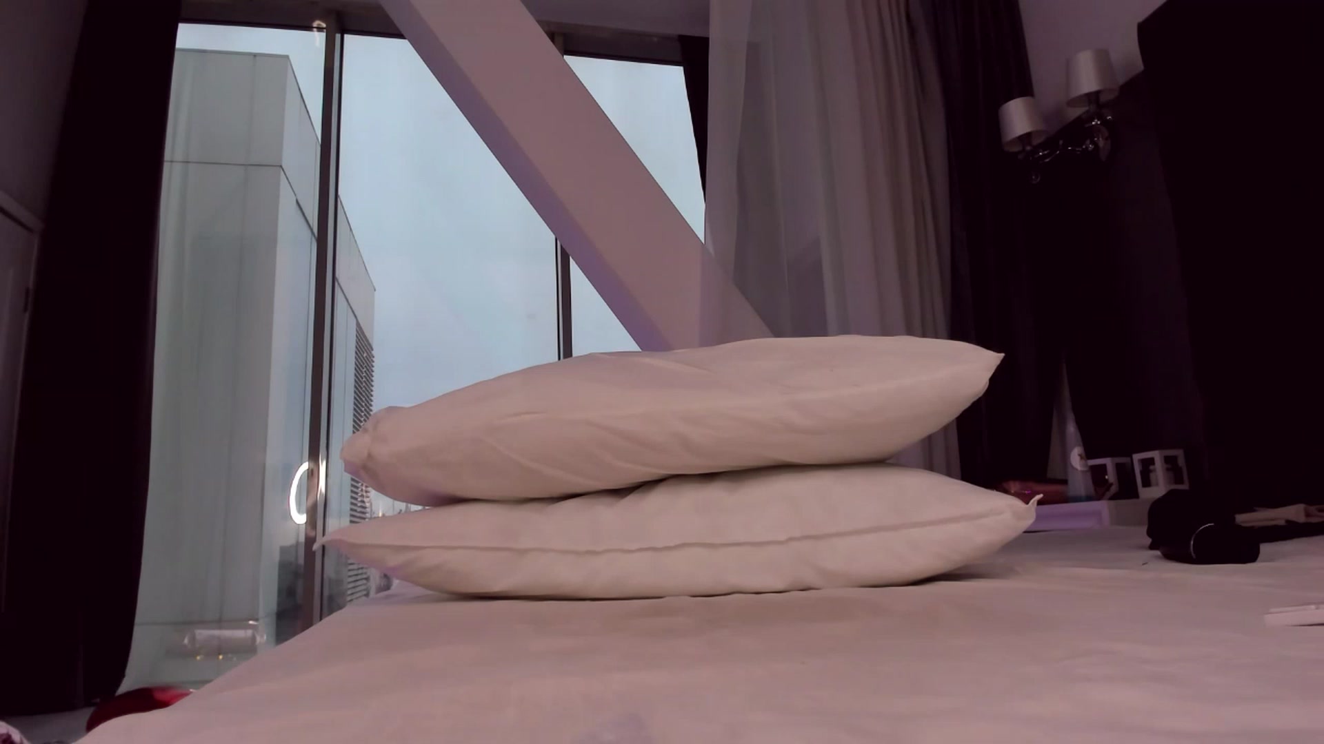 Gallery image thumbnail from AudreyRyen's myfreecams stream on, 03/10/2023, 15:36 image 16 of 20