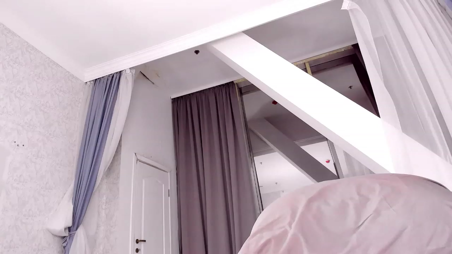 Gallery image thumbnail from AudreyRyen's myfreecams stream on, 03/18/2023, 20:32 image 16 of 20