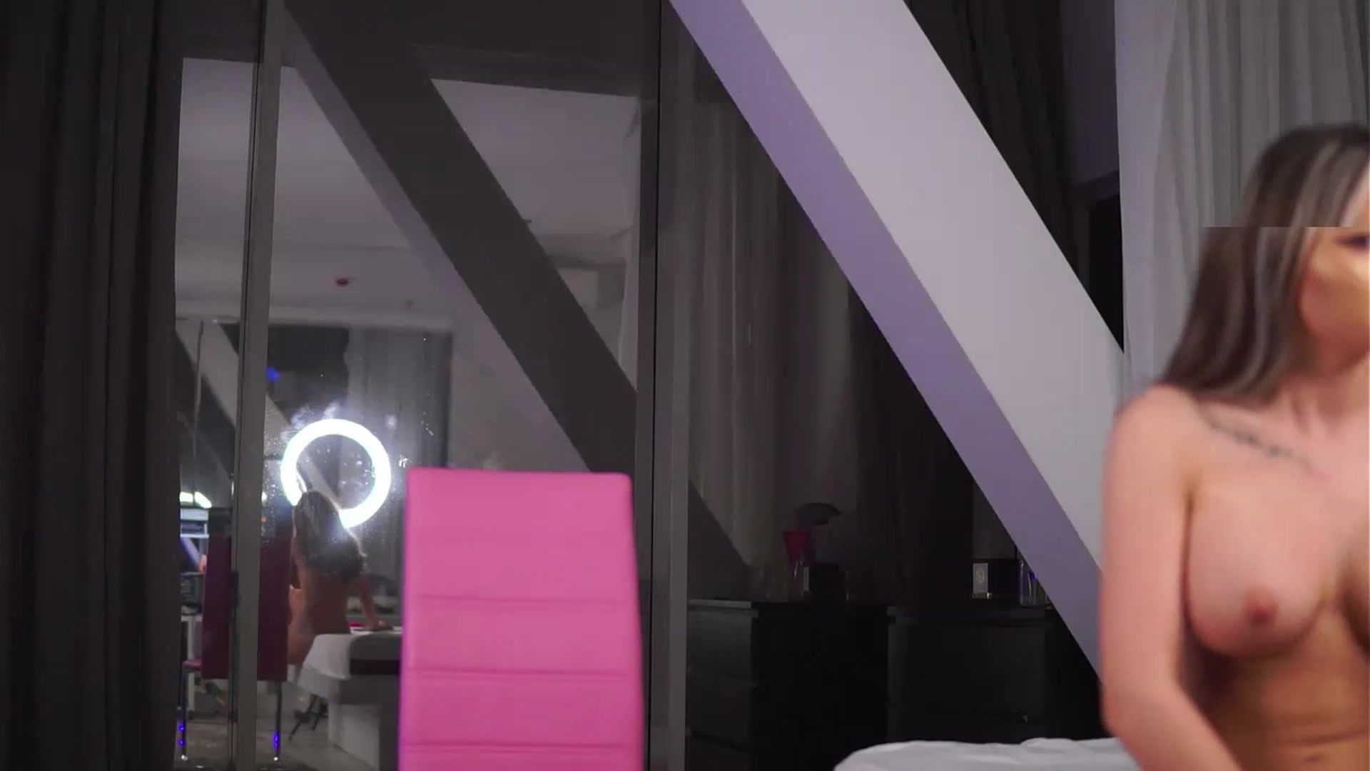 Gallery image thumbnail from AudreyRyen's myfreecams stream on, 04/05/2023, 18:55 image 18 of 20