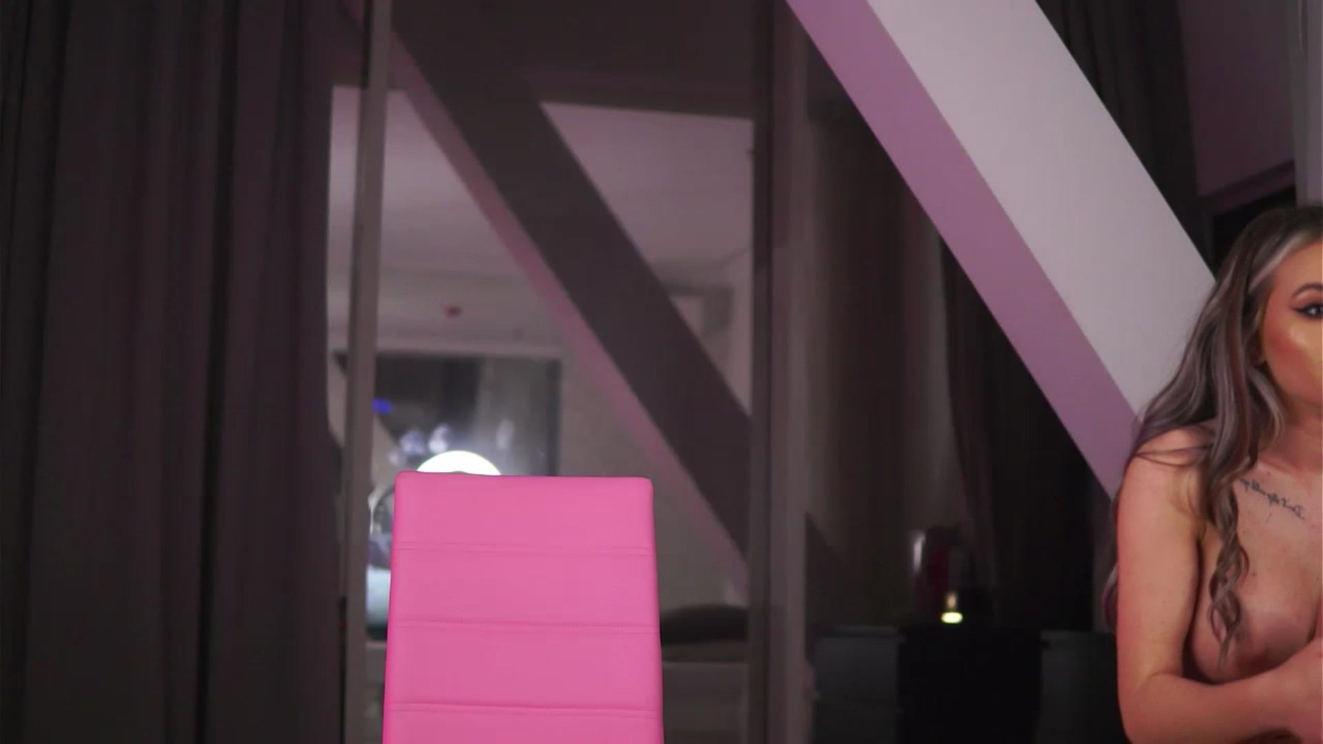Gallery image thumbnail from AudreyRyen's myfreecams stream on, 04/25/2023, 18:50 image 11 of 20