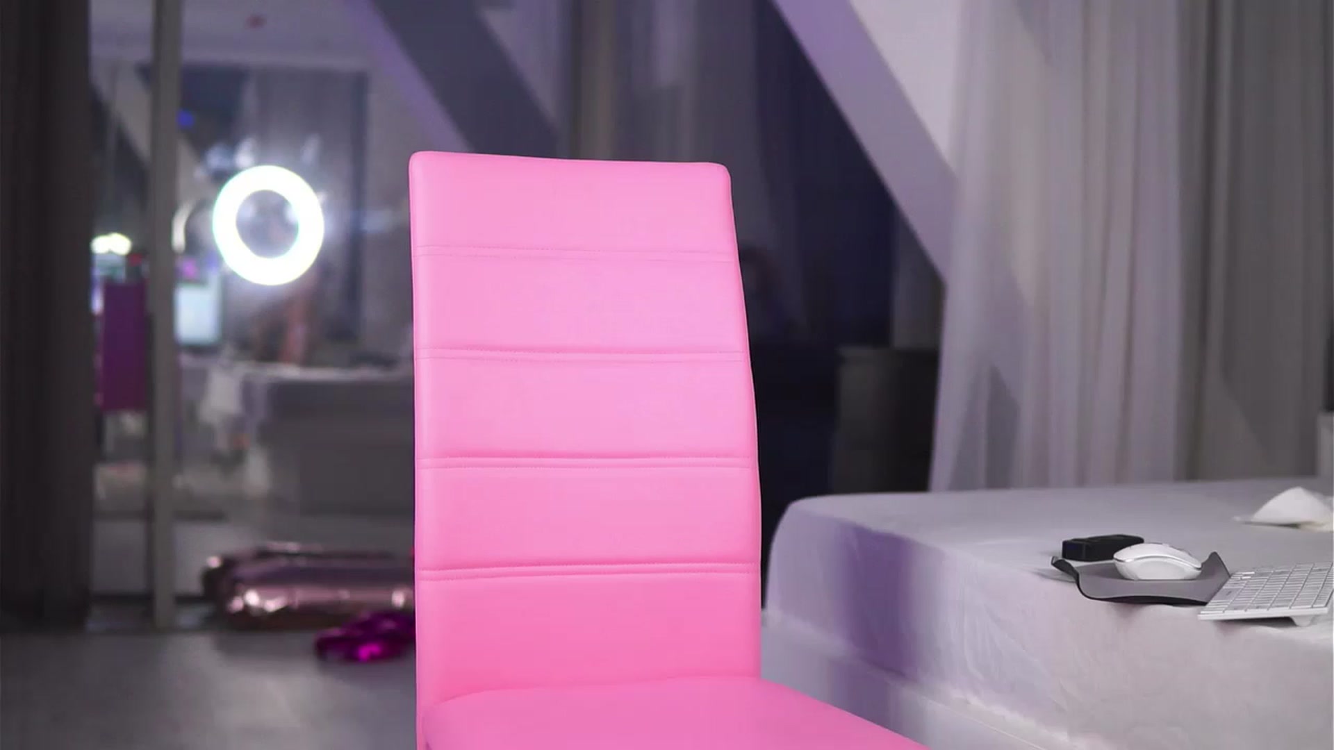 Gallery image thumbnail from AudreyRyen's myfreecams stream on, 05/03/2023, 18:38 image 3 of 20
