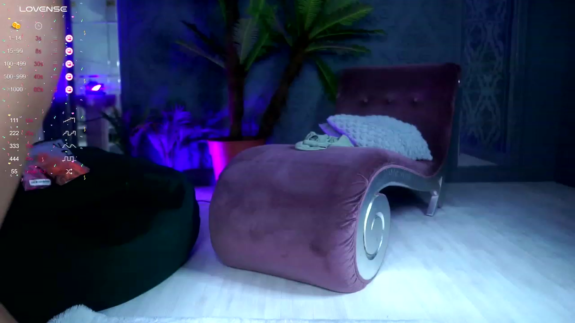 Gallery image thumbnail from AudreyRyen's myfreecams stream on, 02/01/2024, 12:13 image 18 of 20