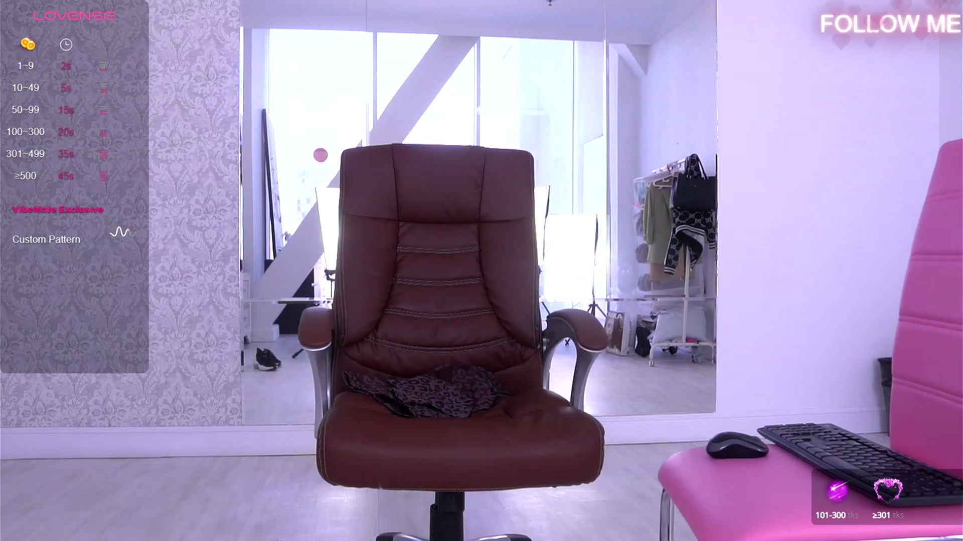 Gallery image thumbnail from AudreyRyen's myfreecams stream on, 02/09/2024, 11:08 image 19 of 20