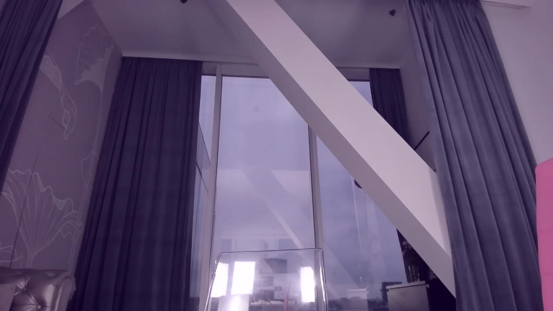 Gallery image thumbnail from AudreyRyen's myfreecams stream on, 04/17/2024, 16:25 image 7 of 20