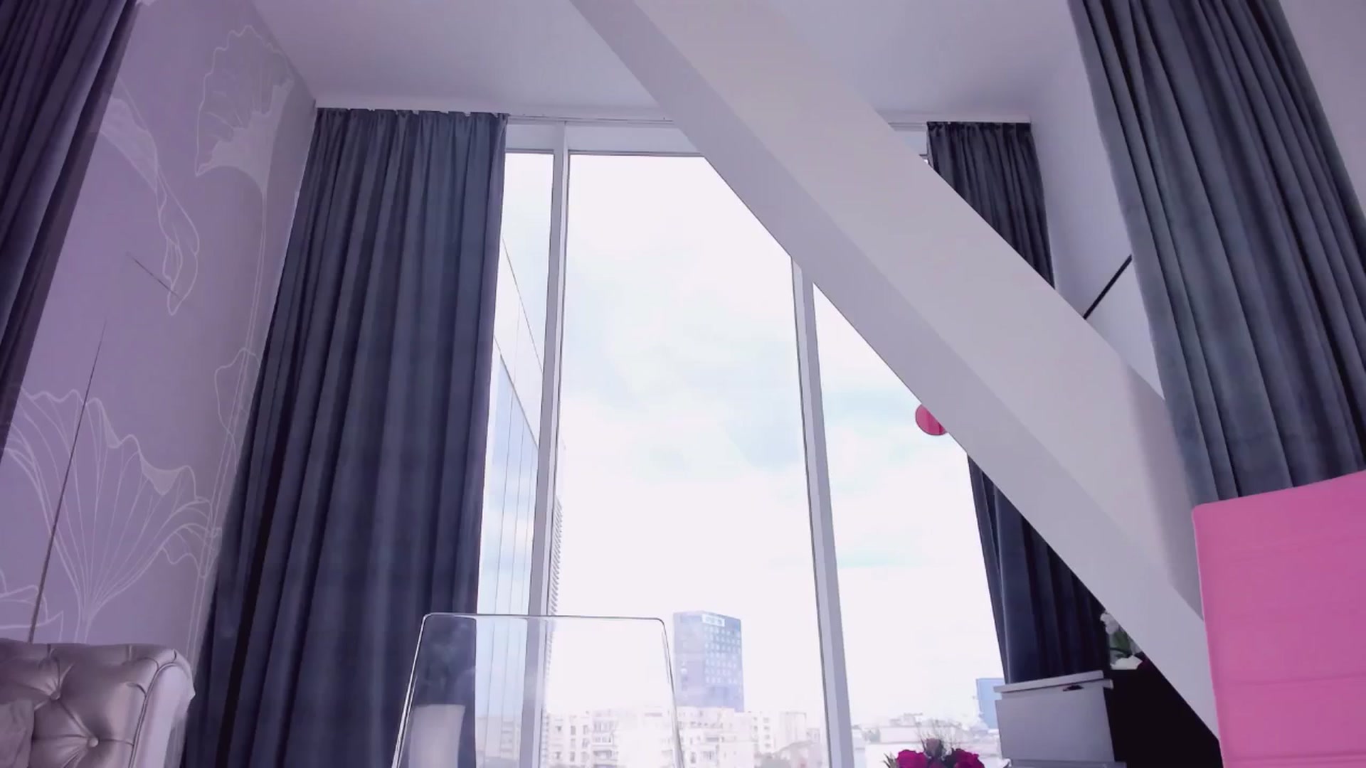 Gallery image thumbnail from AudreyRyen's myfreecams stream on, 05/10/2024, 14:49 image 5 of 20