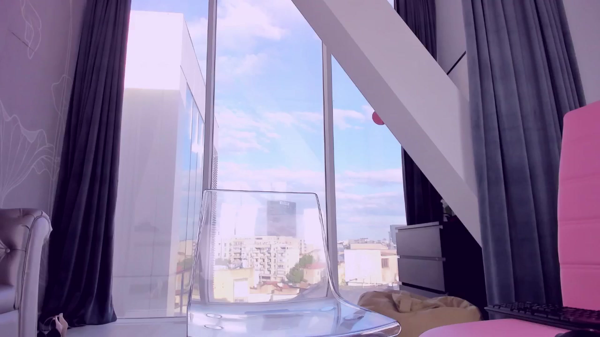 Gallery image thumbnail from AudreyRyen's myfreecams stream on, 05/13/2024, 16:08 image 16 of 20