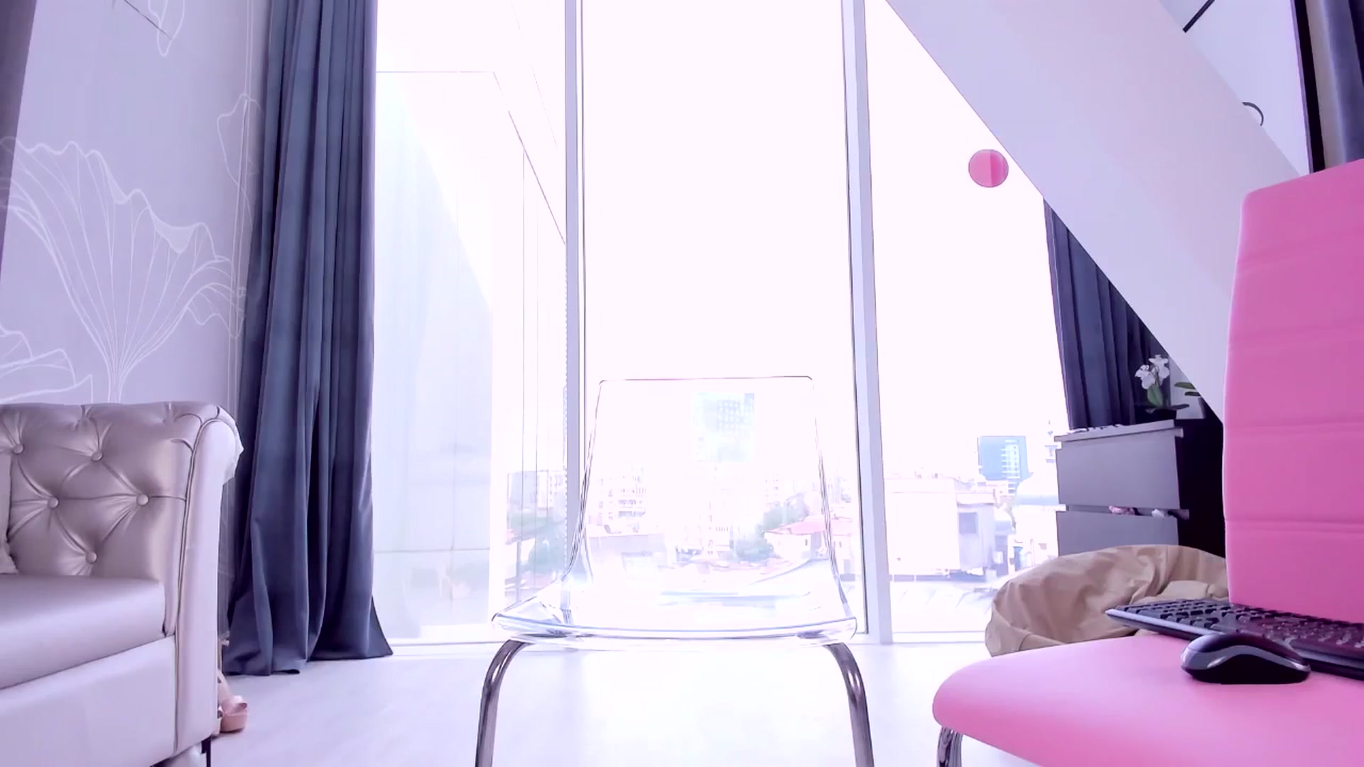 Gallery image thumbnail from AudreyRyen's myfreecams stream on, 07/04/2024, 14:46 image 5 of 20